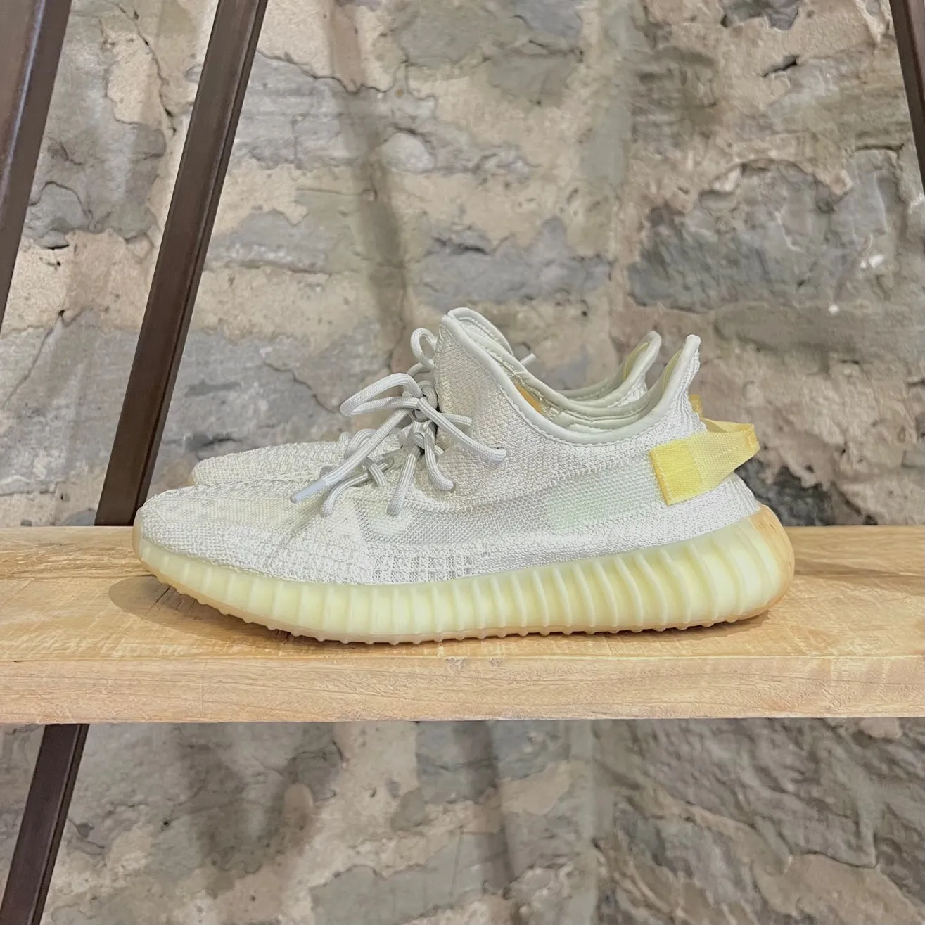 Adidas YEEZY 350 V2 Light Ivory Sneakers