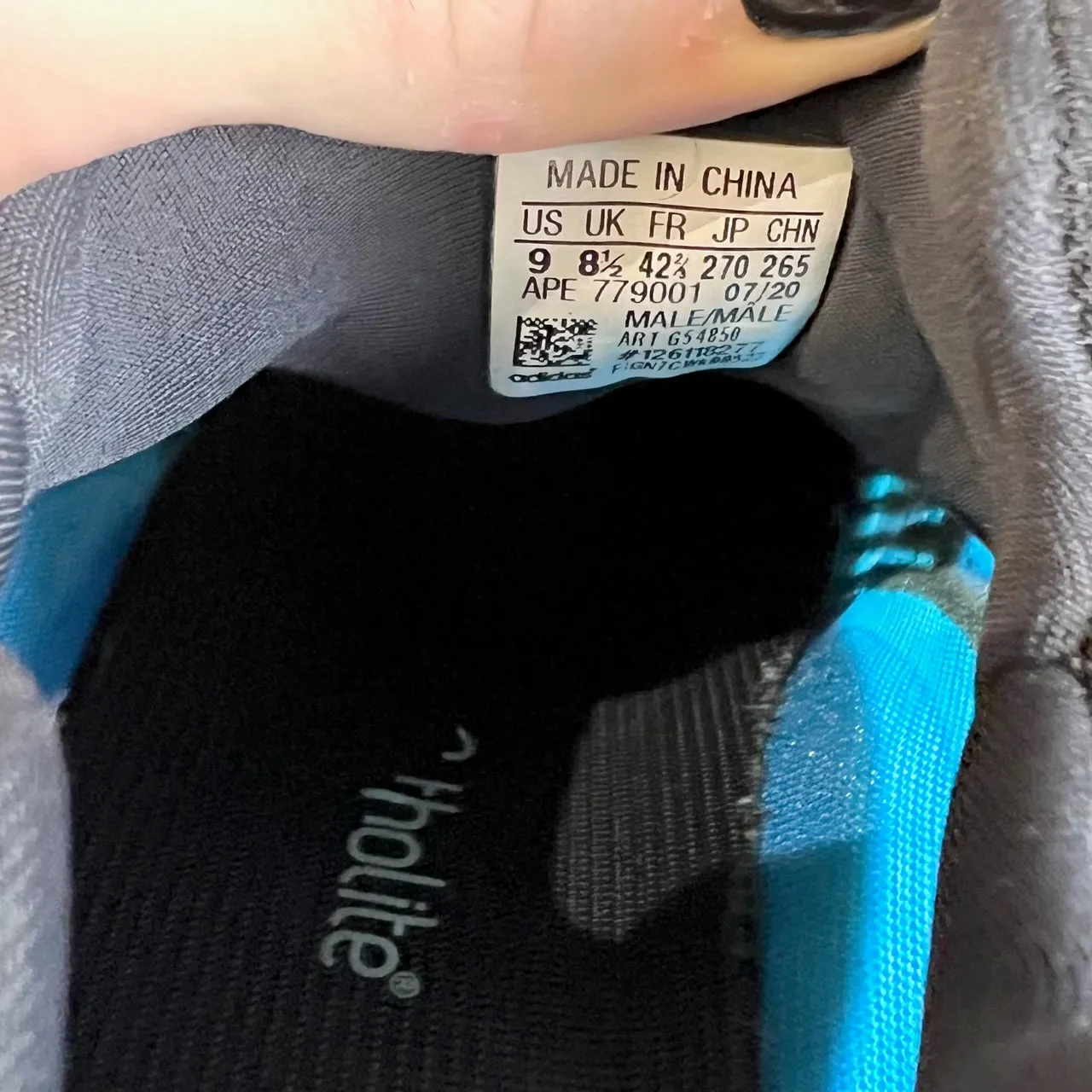 Adidas YEEZY 700 V3 Arzareth Blue Sneakers