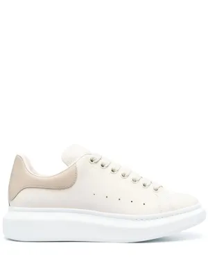 ALEXANDER MCQUEEN Panelled Oversized Sneakers Vanilla/Pale Beige