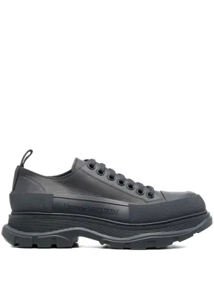 Alexander McQueen Tread Leather Low Top Sneakers Grey