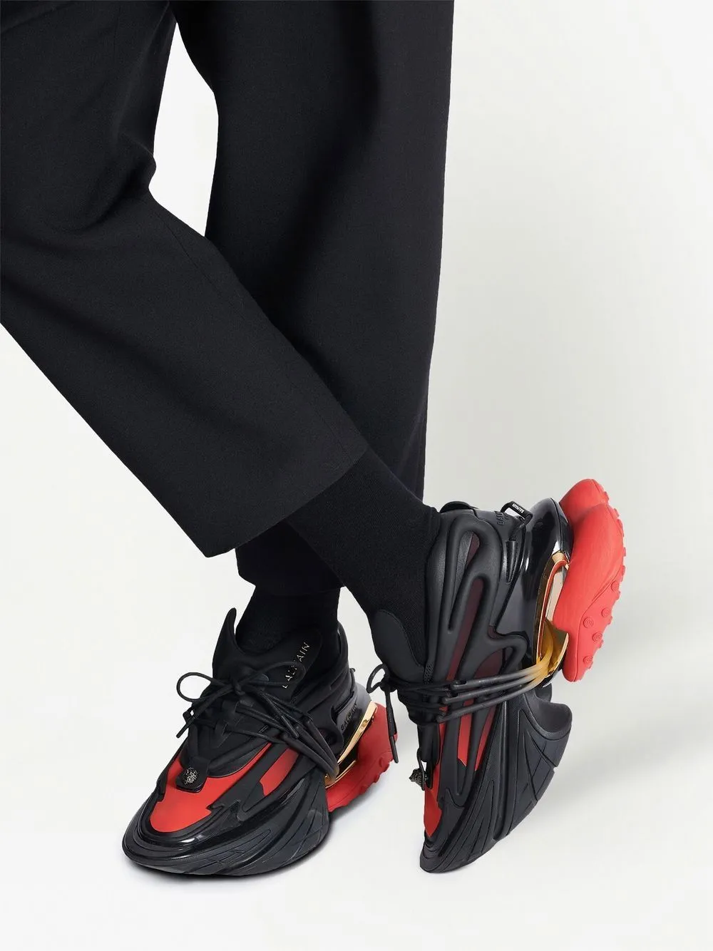 BALMAIN Unicorn Low Top Sneakers Black Red