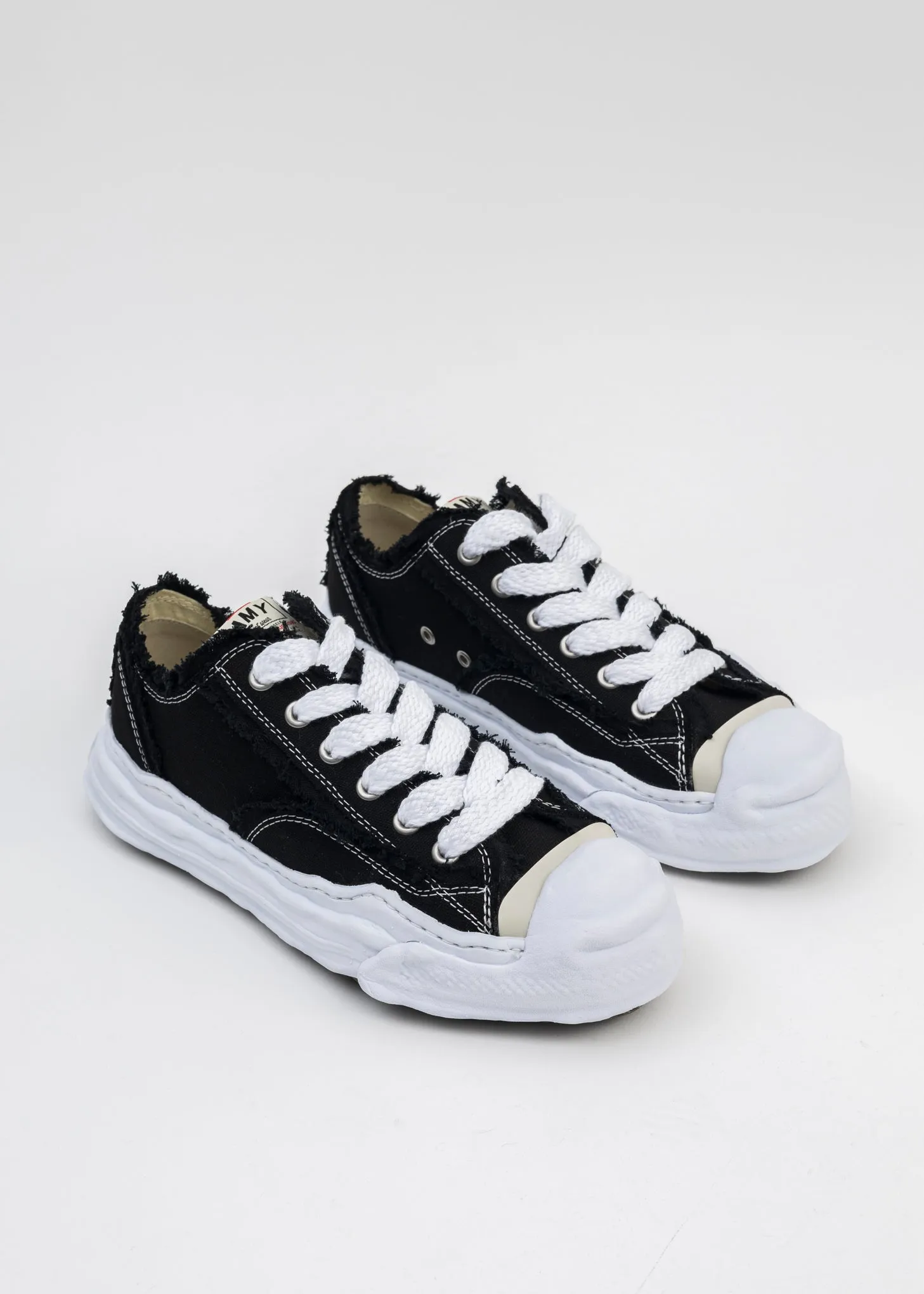 Black OG Sole Canvas Low-Top Sneaker (HANK DAMAGE)
