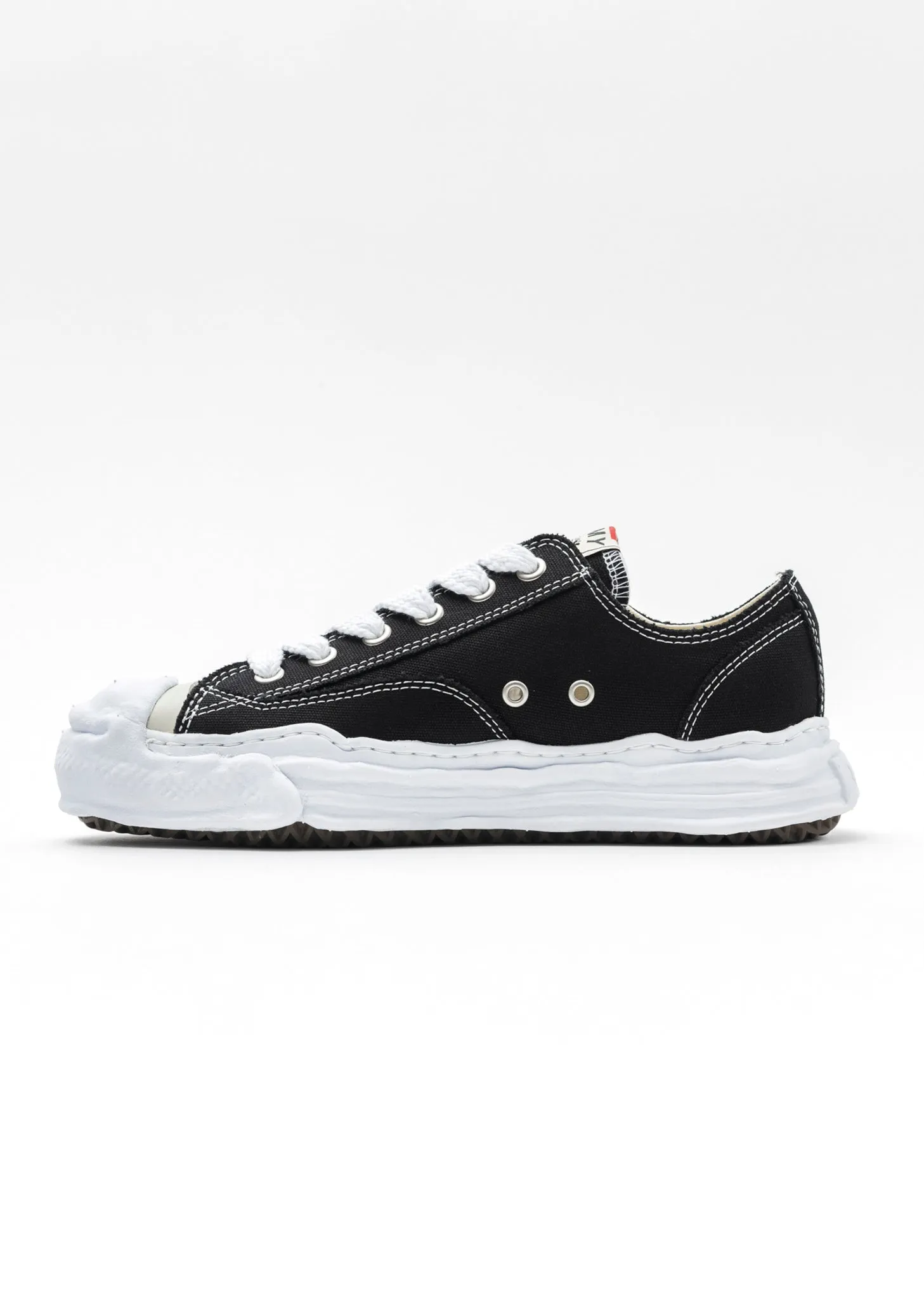 Black OG Sole Canvas Low-Top Sneaker (HANK LOW)