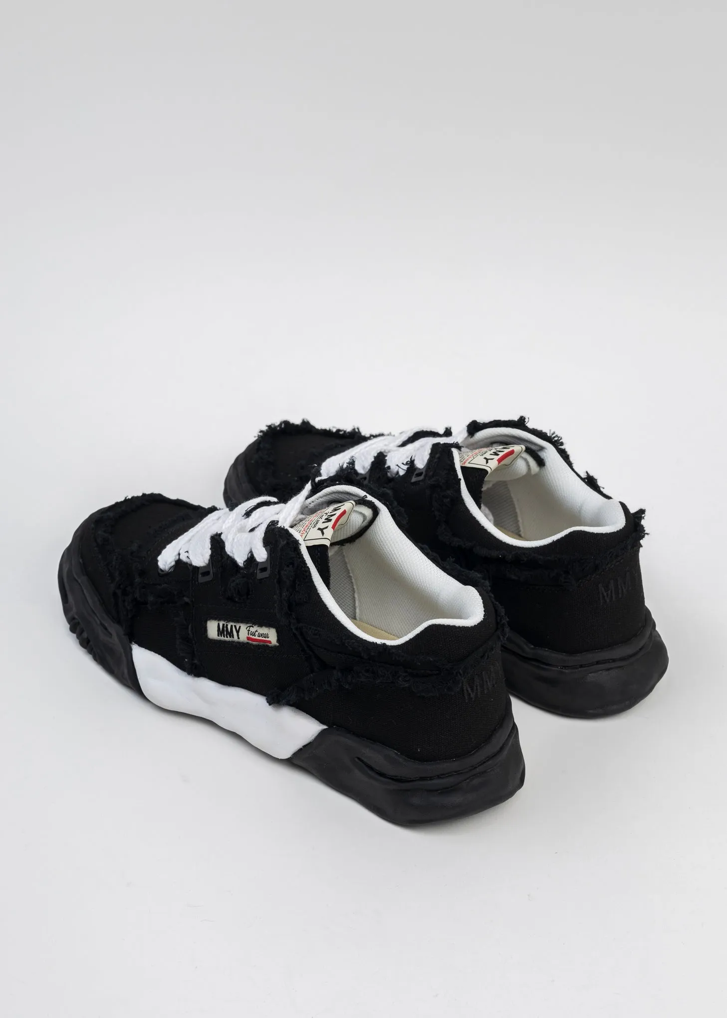 Black OG Sole Canvas Low-Top Sneaker (PARKER  DAMAGE)