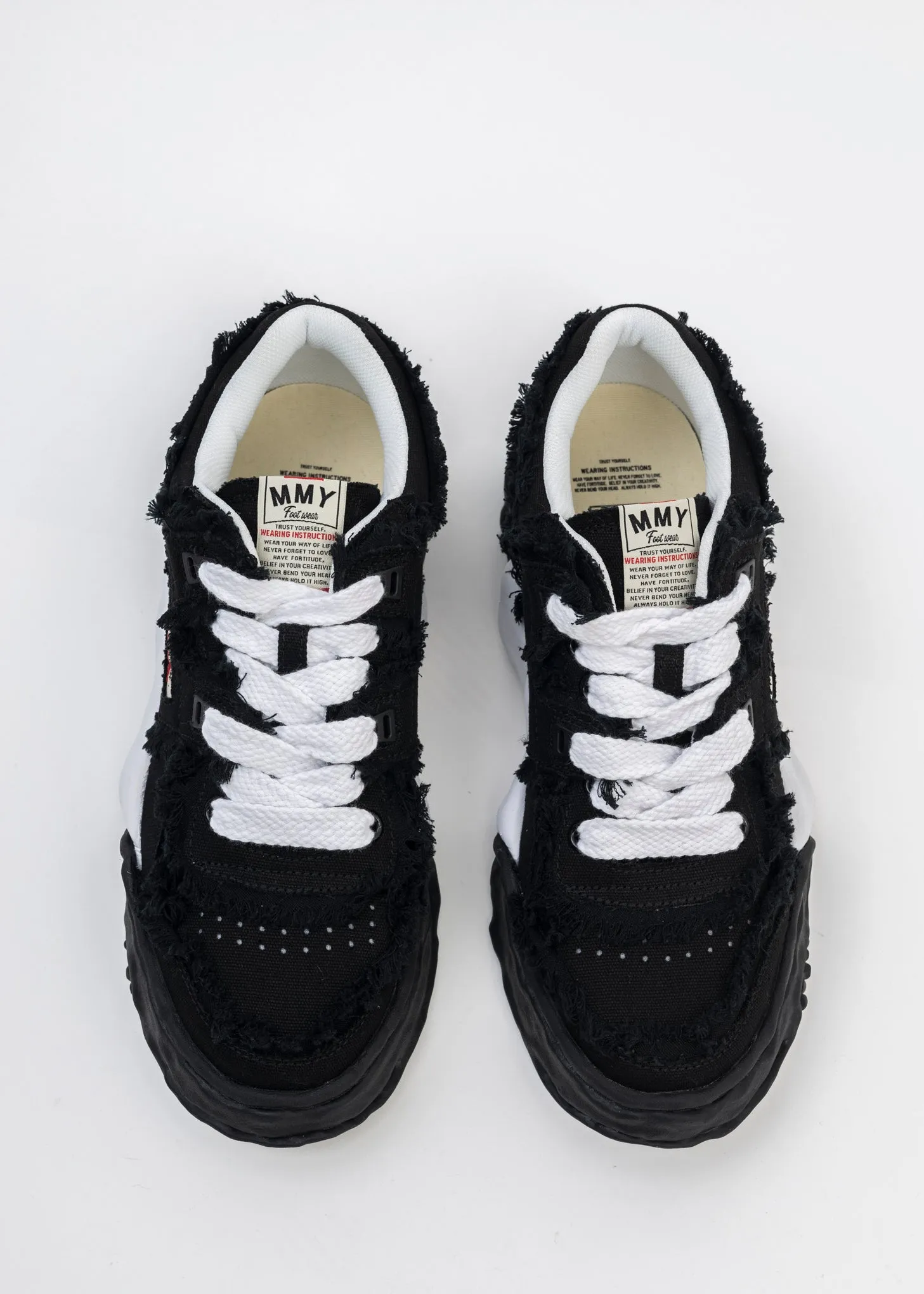 Black OG Sole Canvas Low-Top Sneaker (PARKER  DAMAGE)