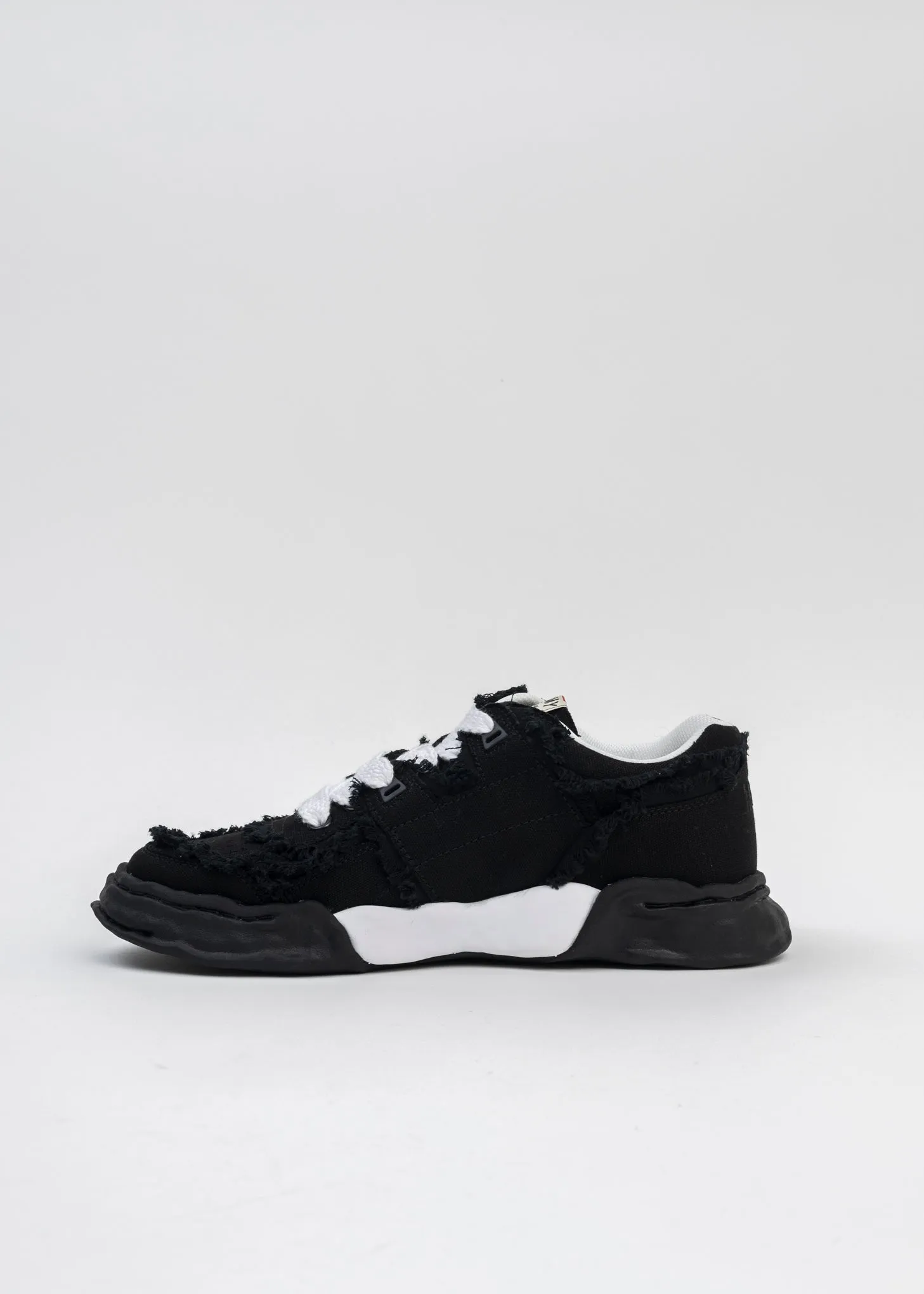 Black OG Sole Canvas Low-Top Sneaker (PARKER  DAMAGE)
