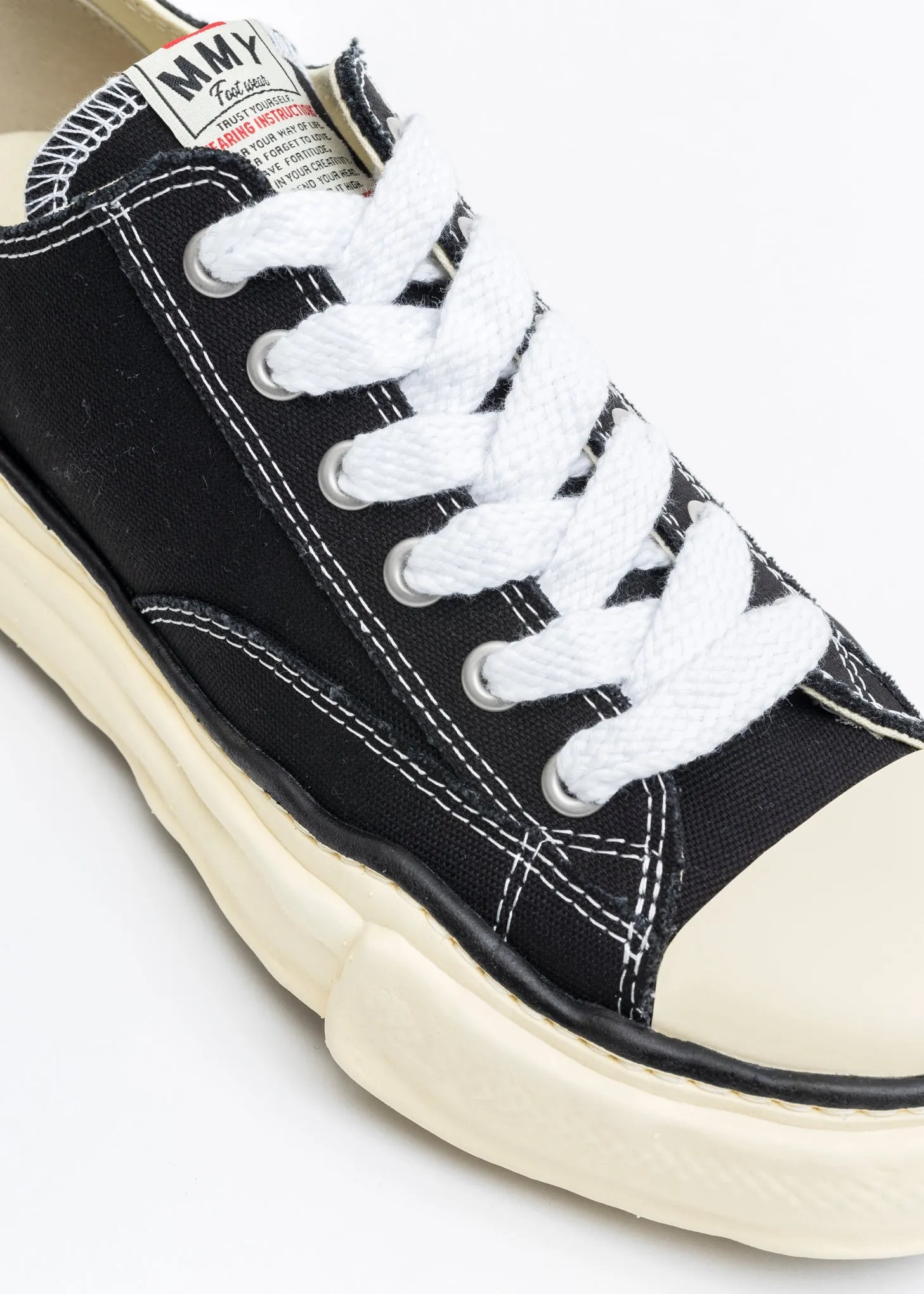 Black OG Sole Vintage Colour Canvas Low-Top Sneaker (PETERSON LOW)
