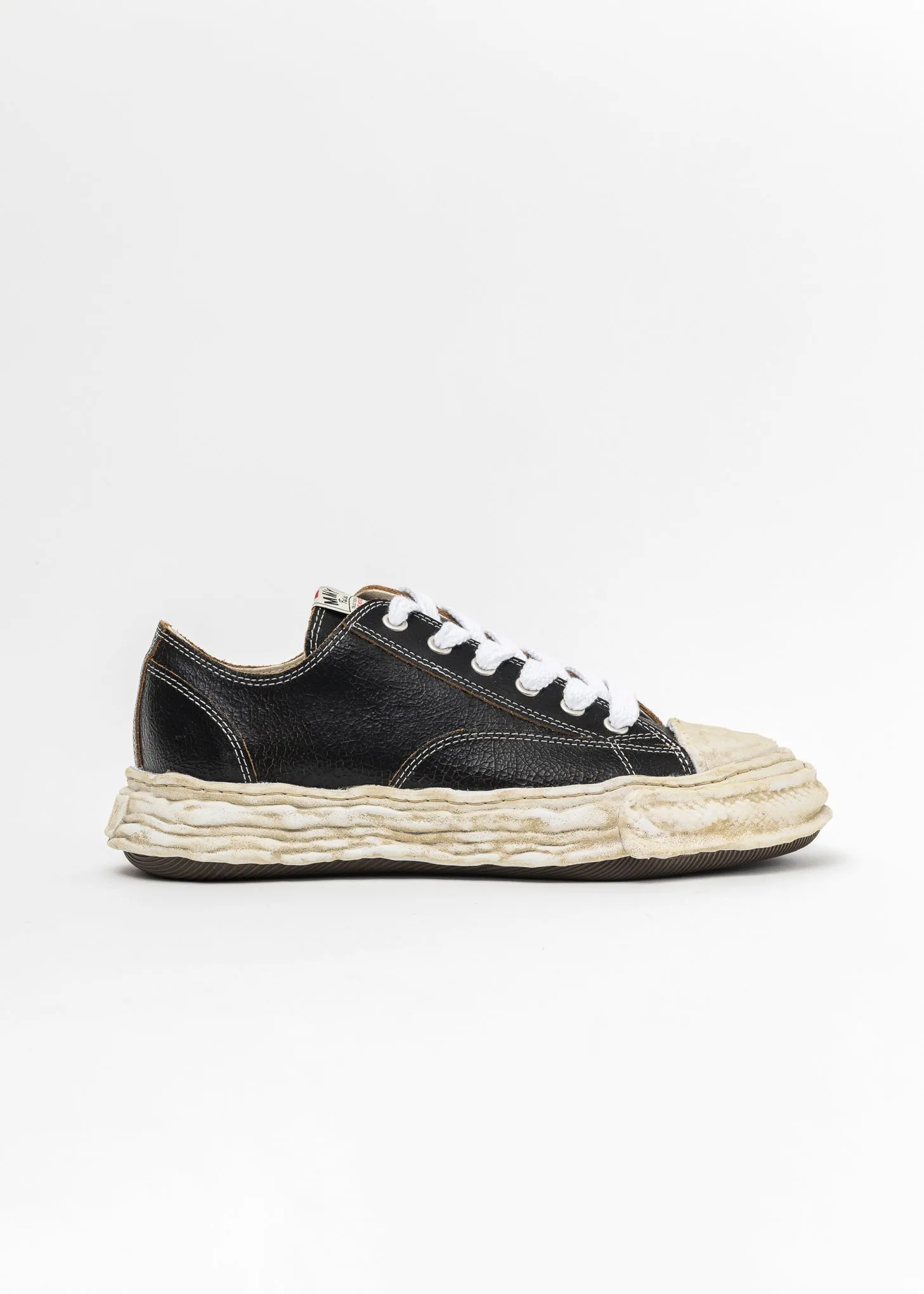 Black Original Sole Canvas Cracking Leather Lowcut Sneaker (PETERSON 23 LOW)