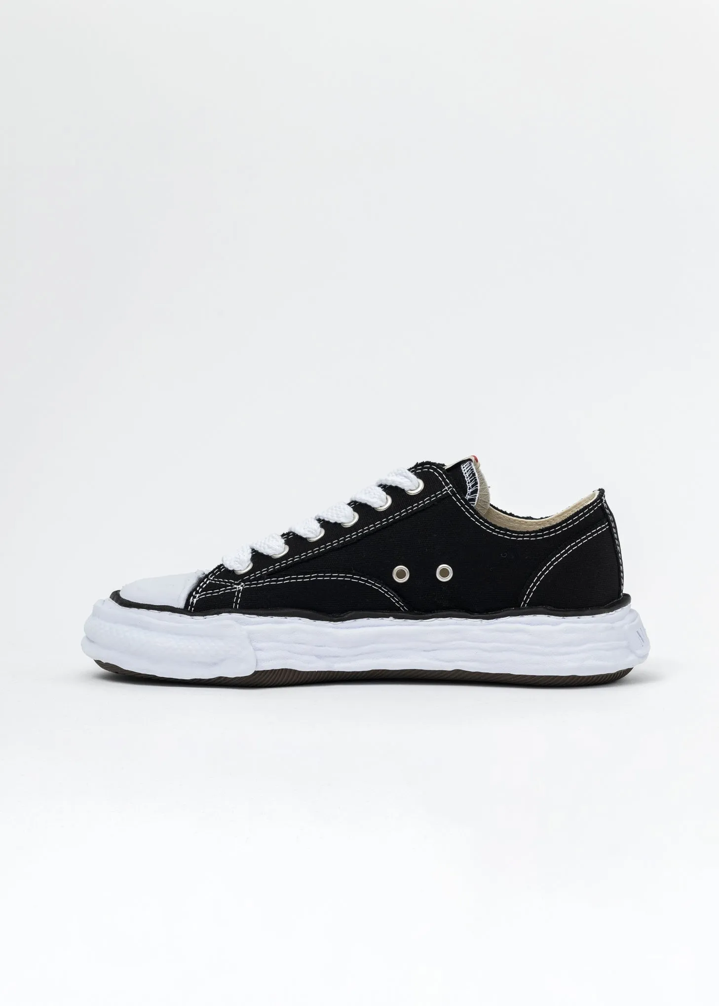 Black Original Sole Canvas Lowcut Sneaker (PETERSON 23 LOW)