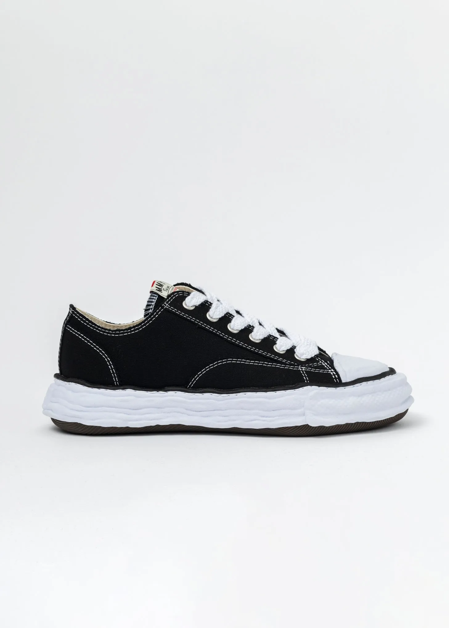 Black Original Sole Canvas Lowcut Sneaker (PETERSON 23 LOW)