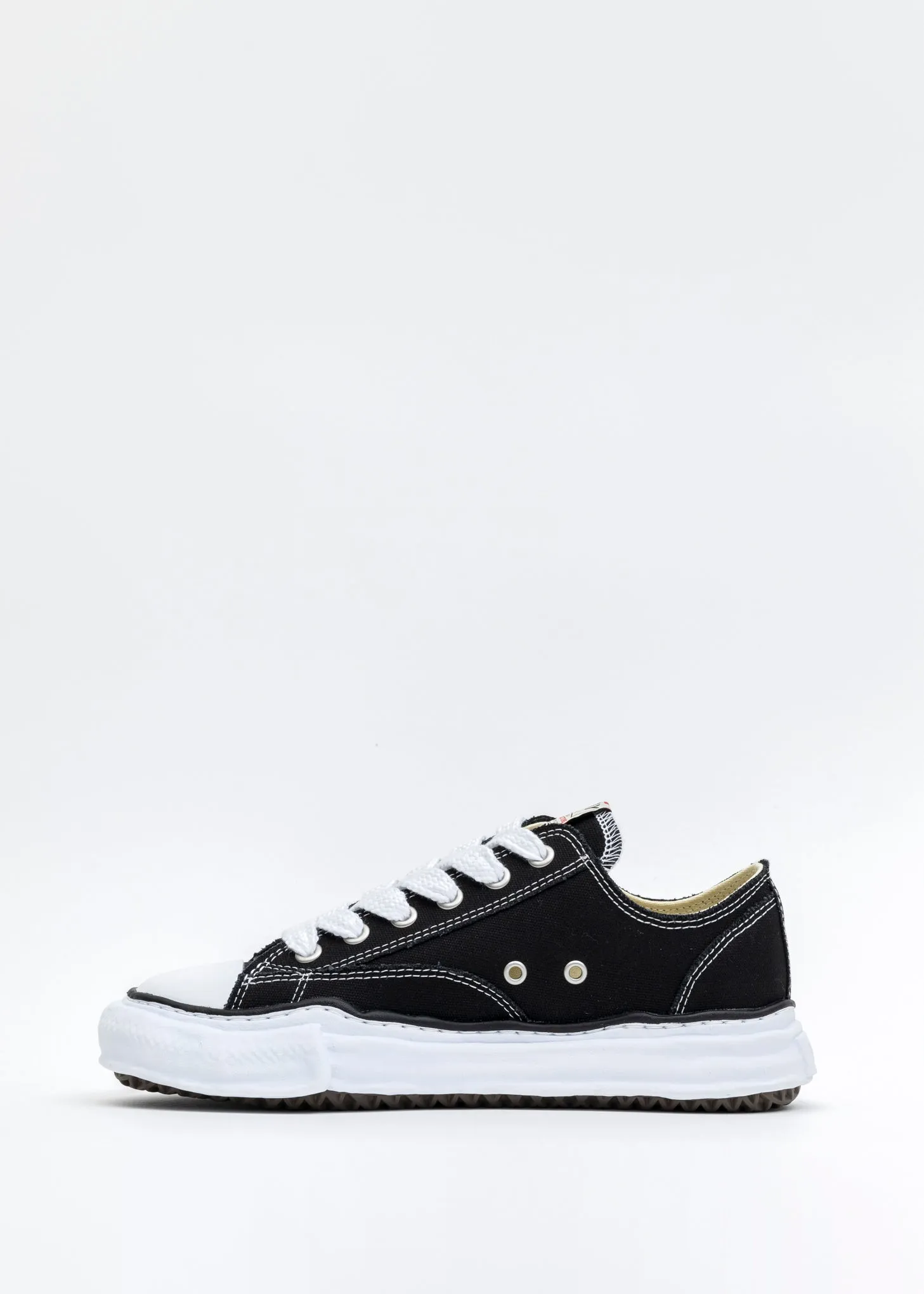 Black Original Sole Canvas Lowcut Sneaker (PETERSON LOW)