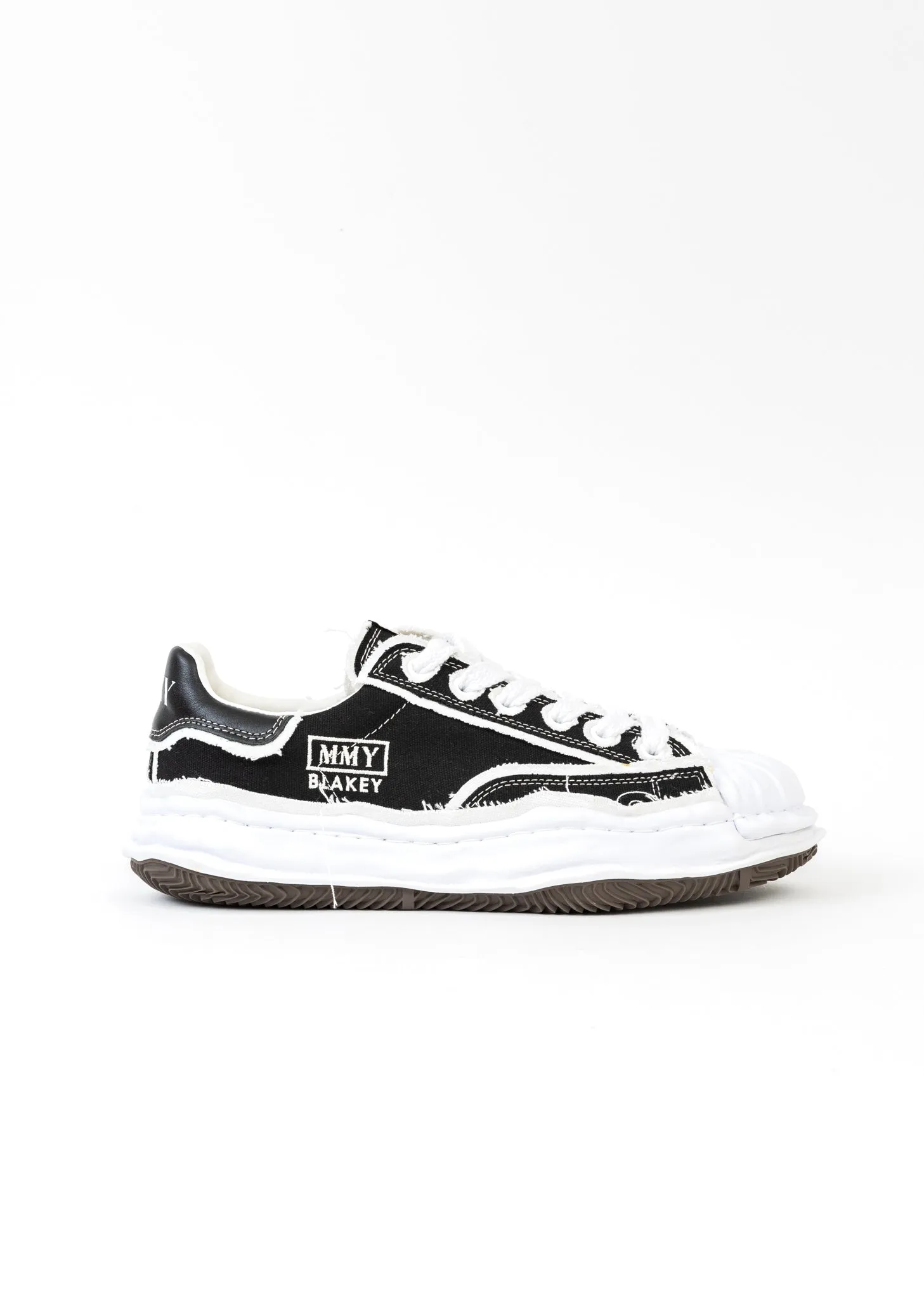 Black Original Sole Double-Layered Canvas Low-Top Sneaker (BLAKEY LOW)