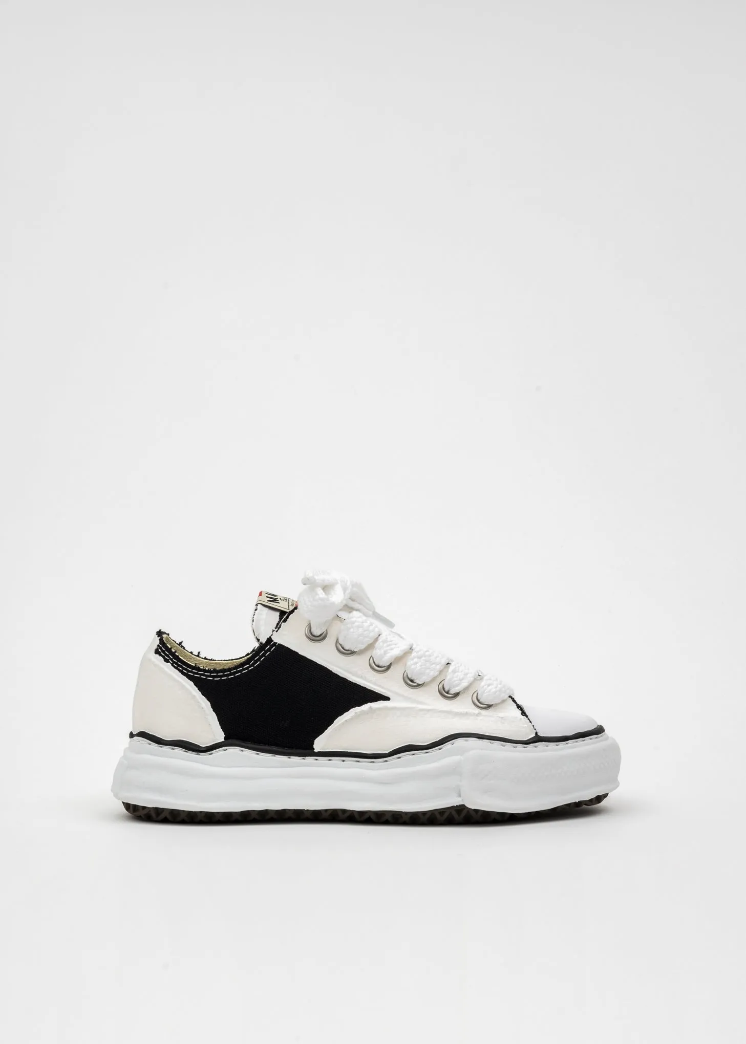 Black/White OG Sole Rubber Painted Canvas Low-Top Sneaker (PETERSON LOW)