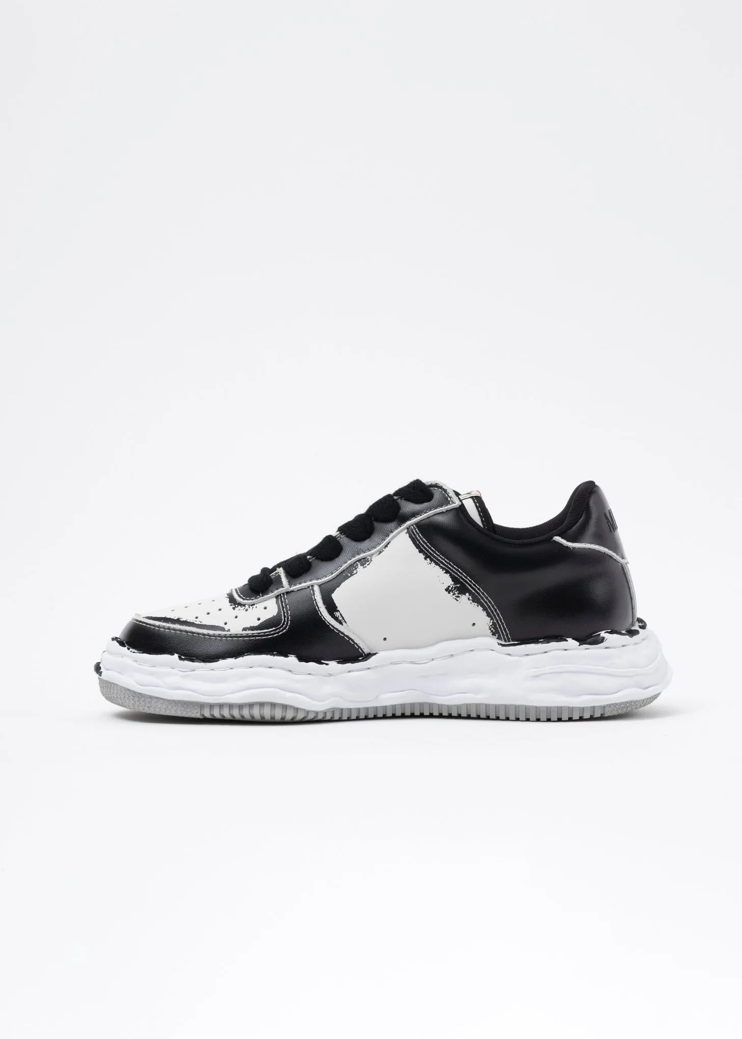 BLK/WHT OG Sole Printed Leather Low-TopSneaker (WAYNE LOW)