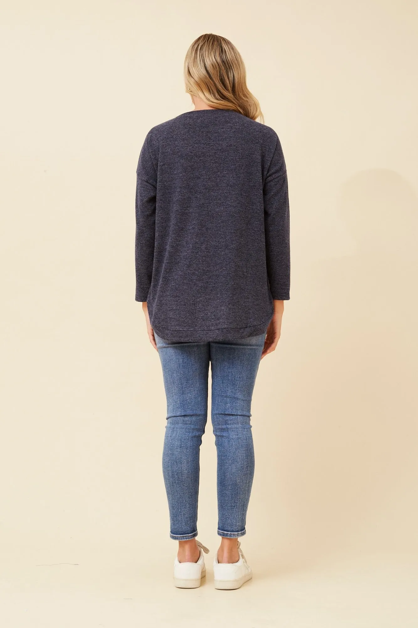 EVAN BUTTON DETAIL TOP