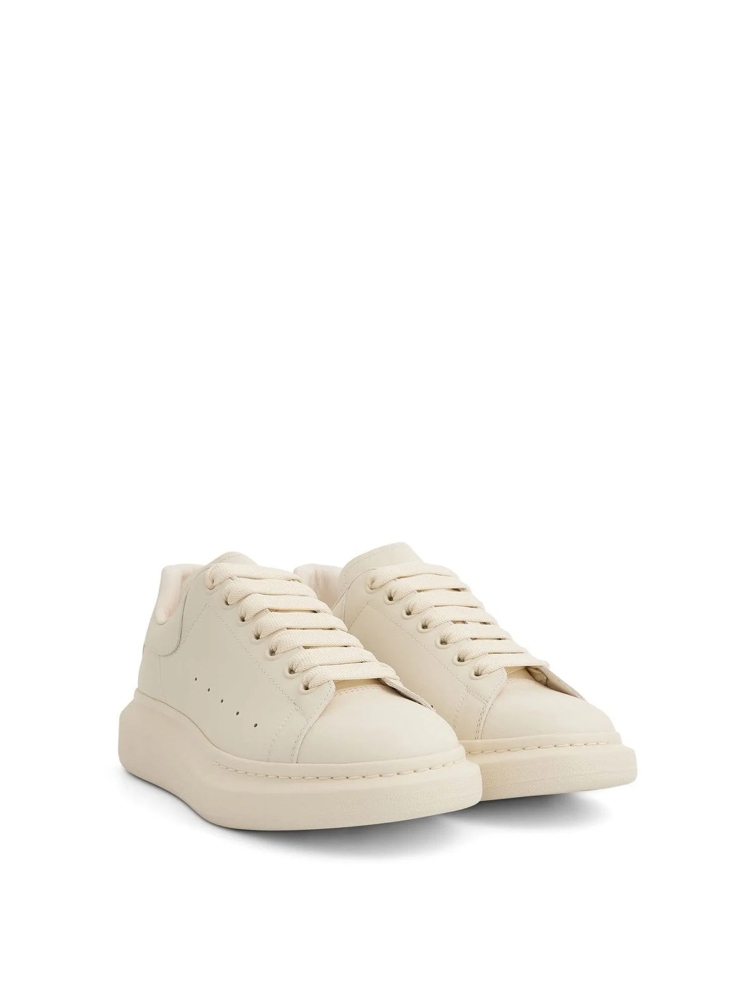 Larry Oversized Sneaker in Vanilla
