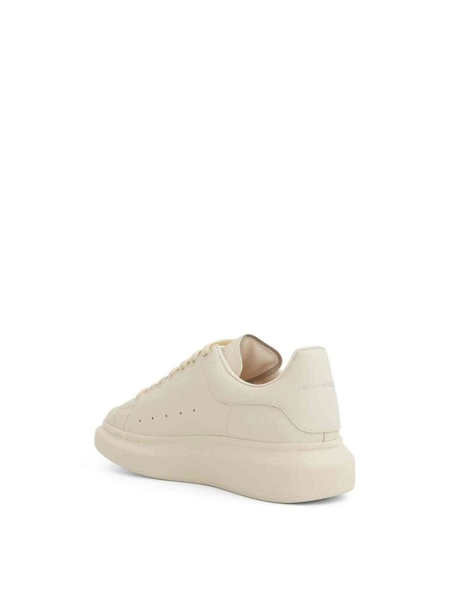 Larry Oversized Sneaker in Vanilla