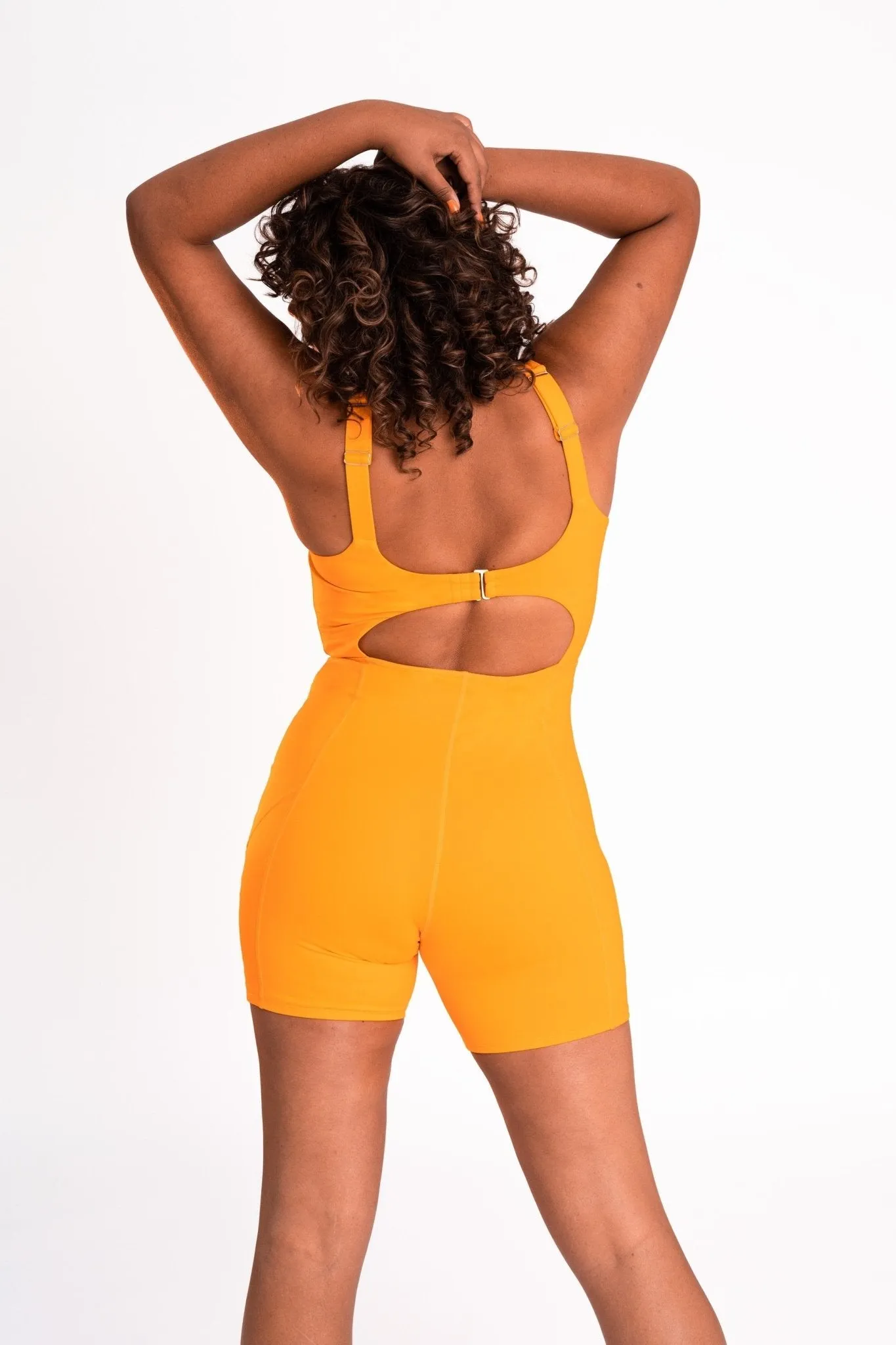 MINA ONE PIECE - GOLDEN HOUR