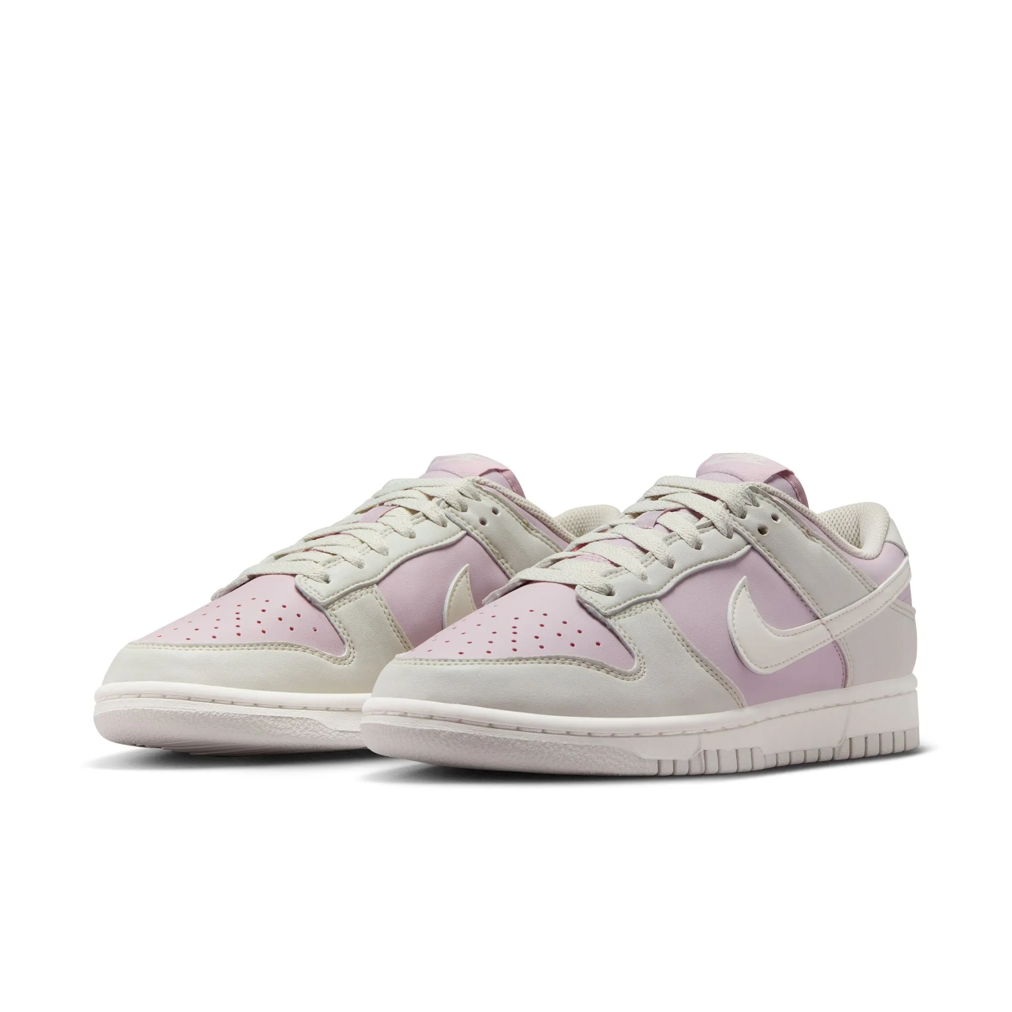 Nike - W Dunk Low Next Nature ~ Platinum Violet