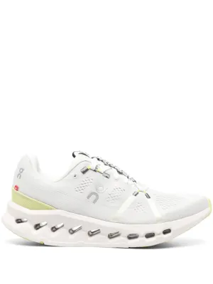 ON RUNNING WOMEN Cloudsurfer Sneakers White Sand
