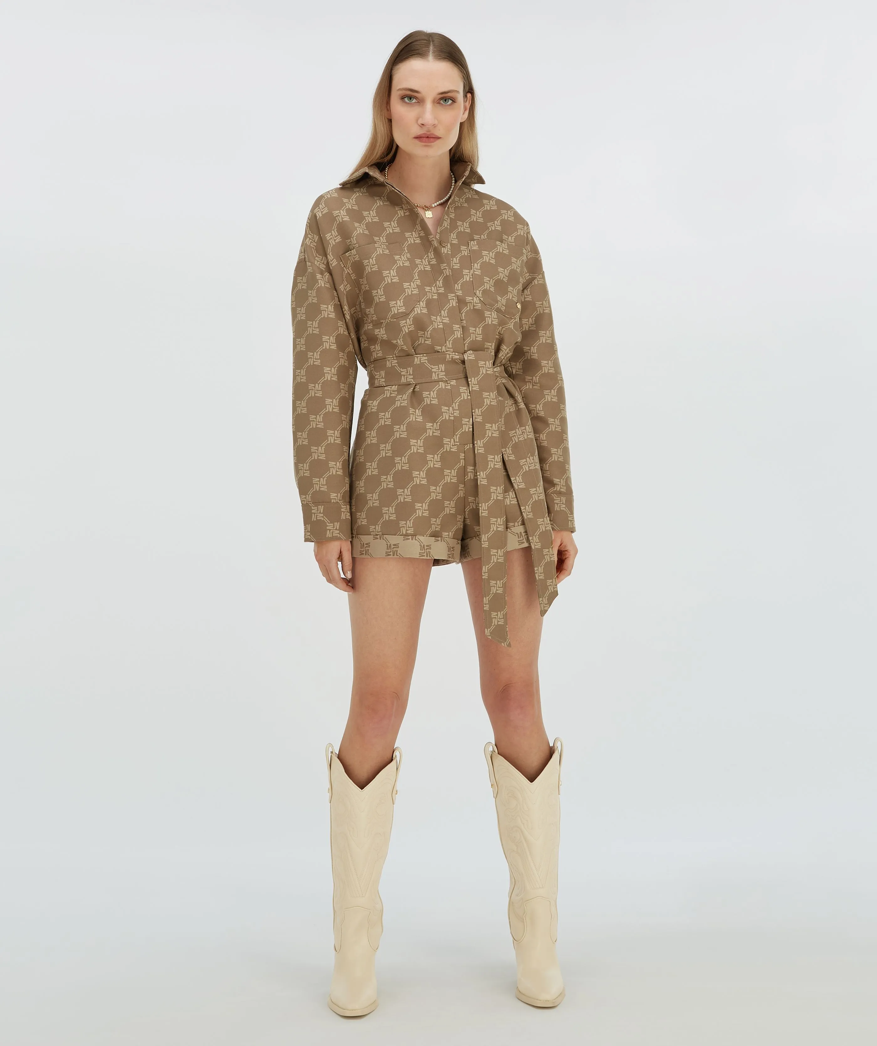 PIEN playsuit with logo print - mink