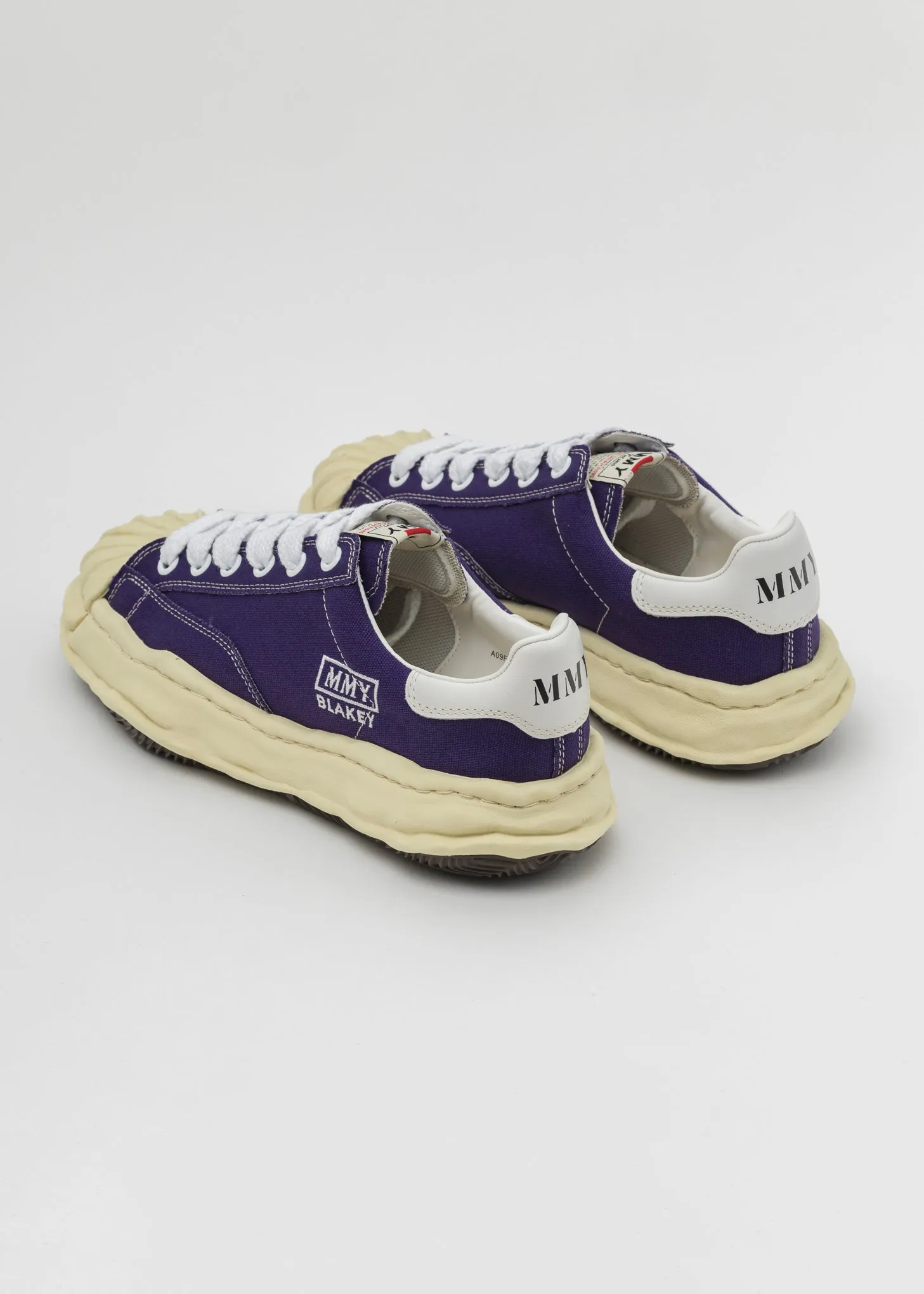 Purple OG Sole Vintage Colour Canvas Low-Top Sneaker (BLAKEY LOW)