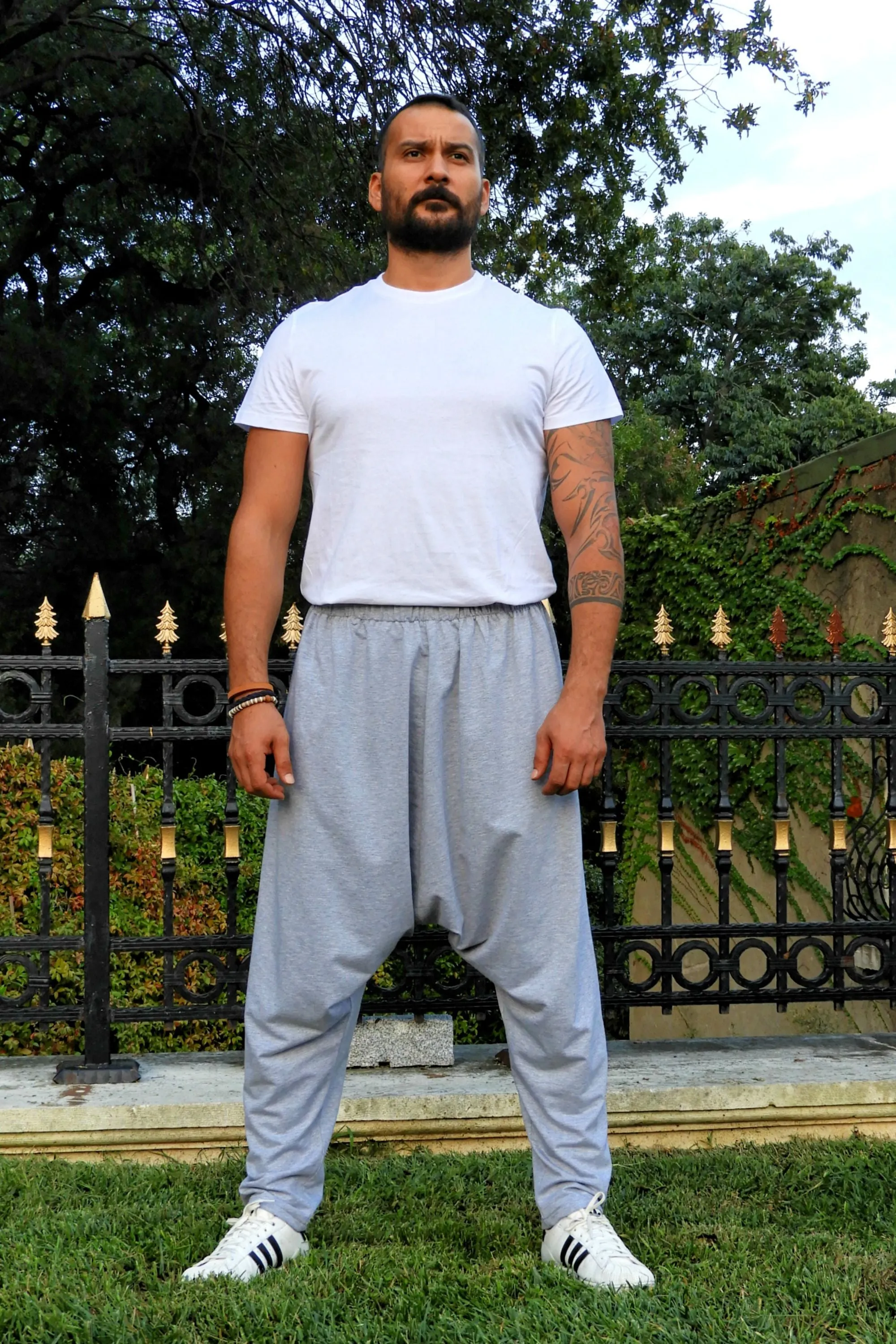 SNOW Men's Harem Pants For Winter (Gray, Red)