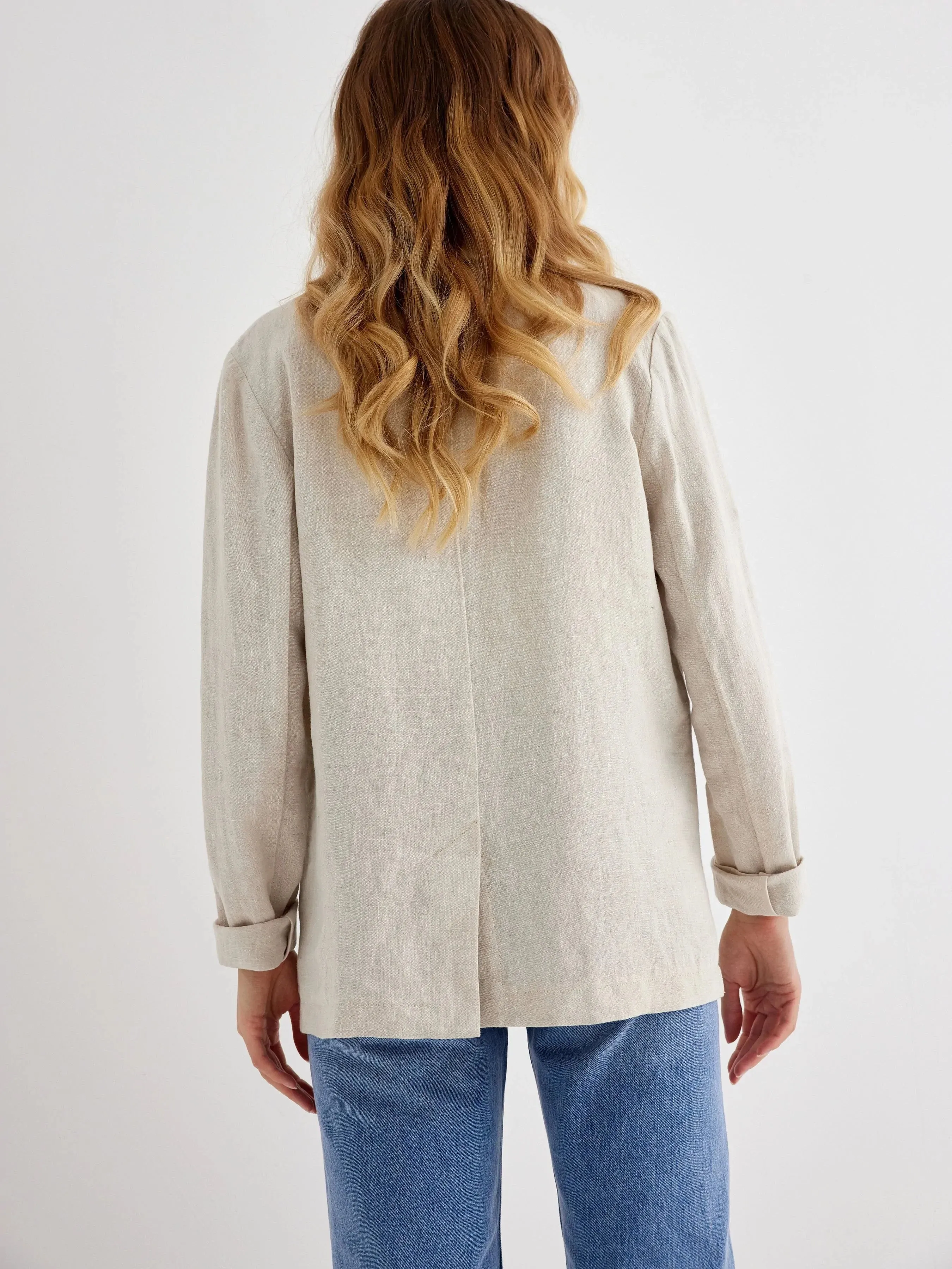 Taylor 100% Linen Relaxed Fit Boyfriend Blazer