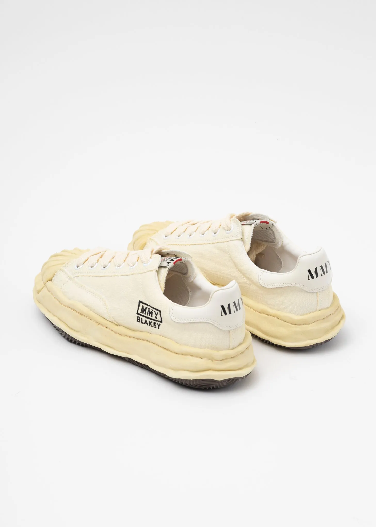 White OG Canvas Low-Top Sneaker (BLAKEY LOW)