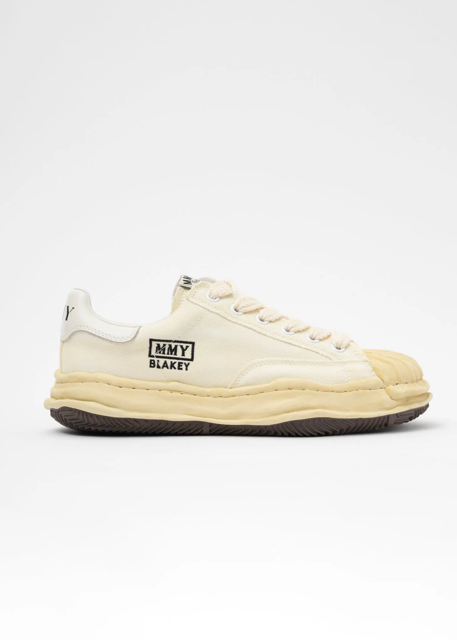 White OG Canvas Low-Top Sneaker (BLAKEY LOW)