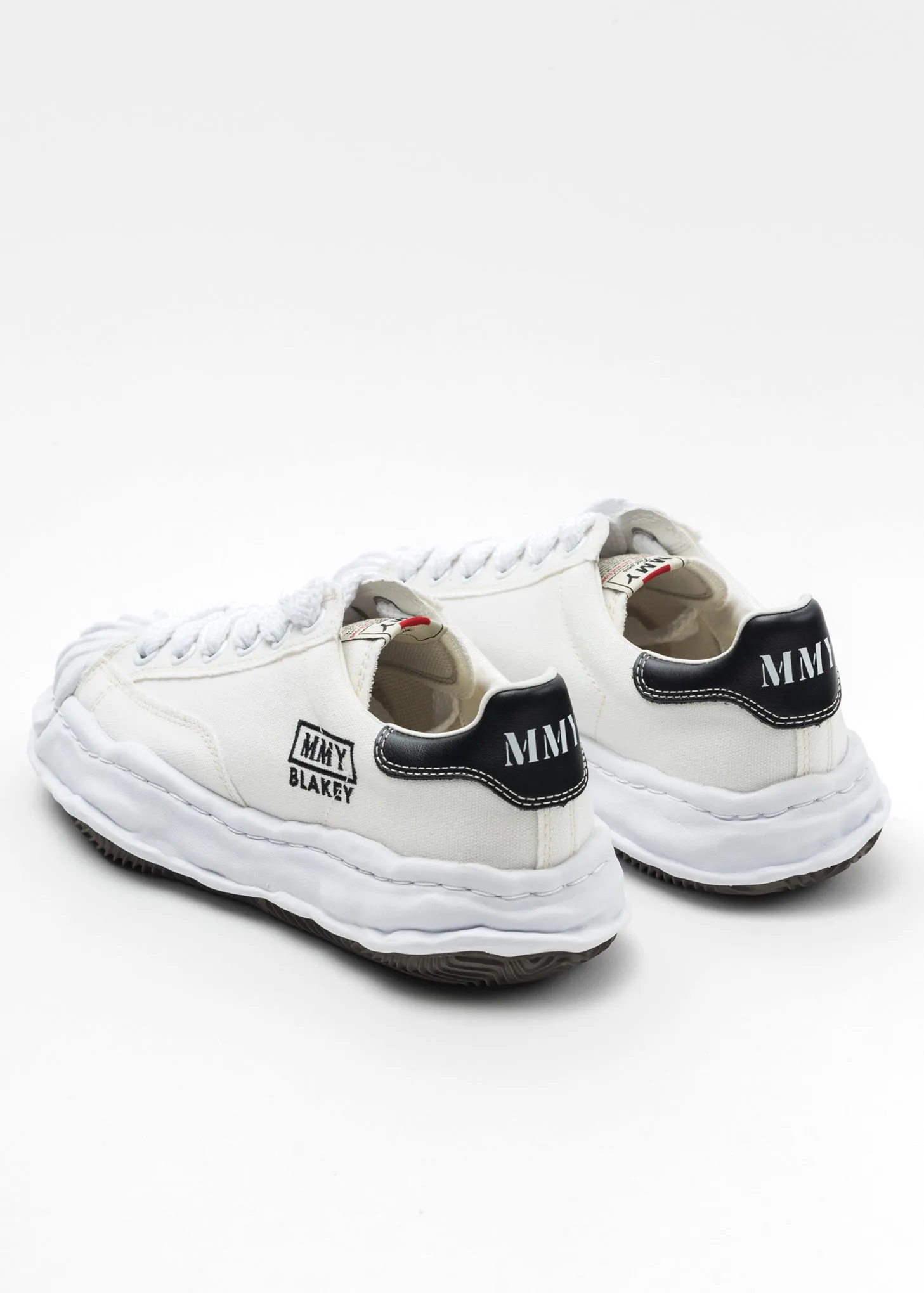 White OG Sole Canvas Low-Top Sneaker (BLAKEY LOW)