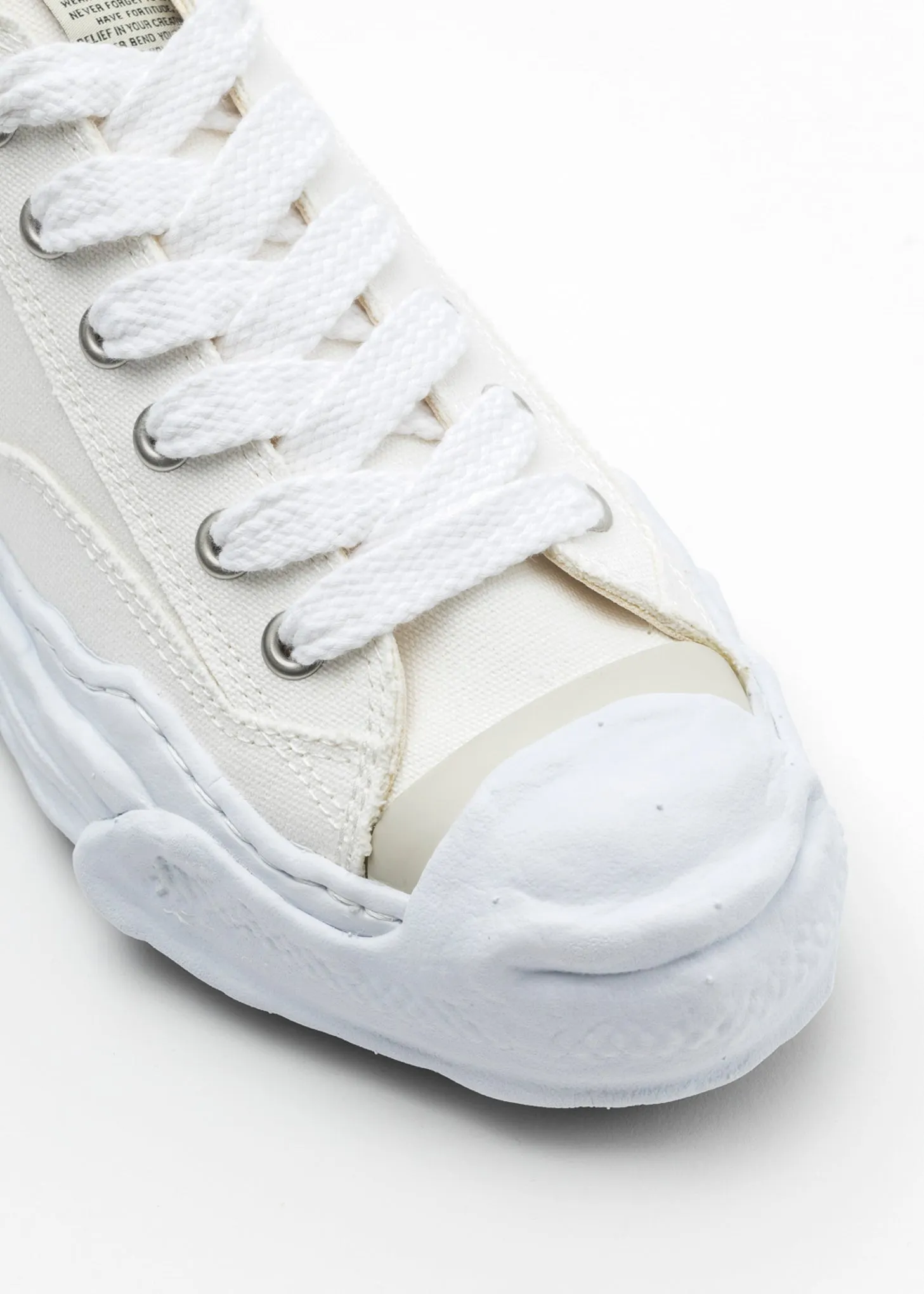 White OG Sole Canvas Low-Top Sneaker (HANK LOW)