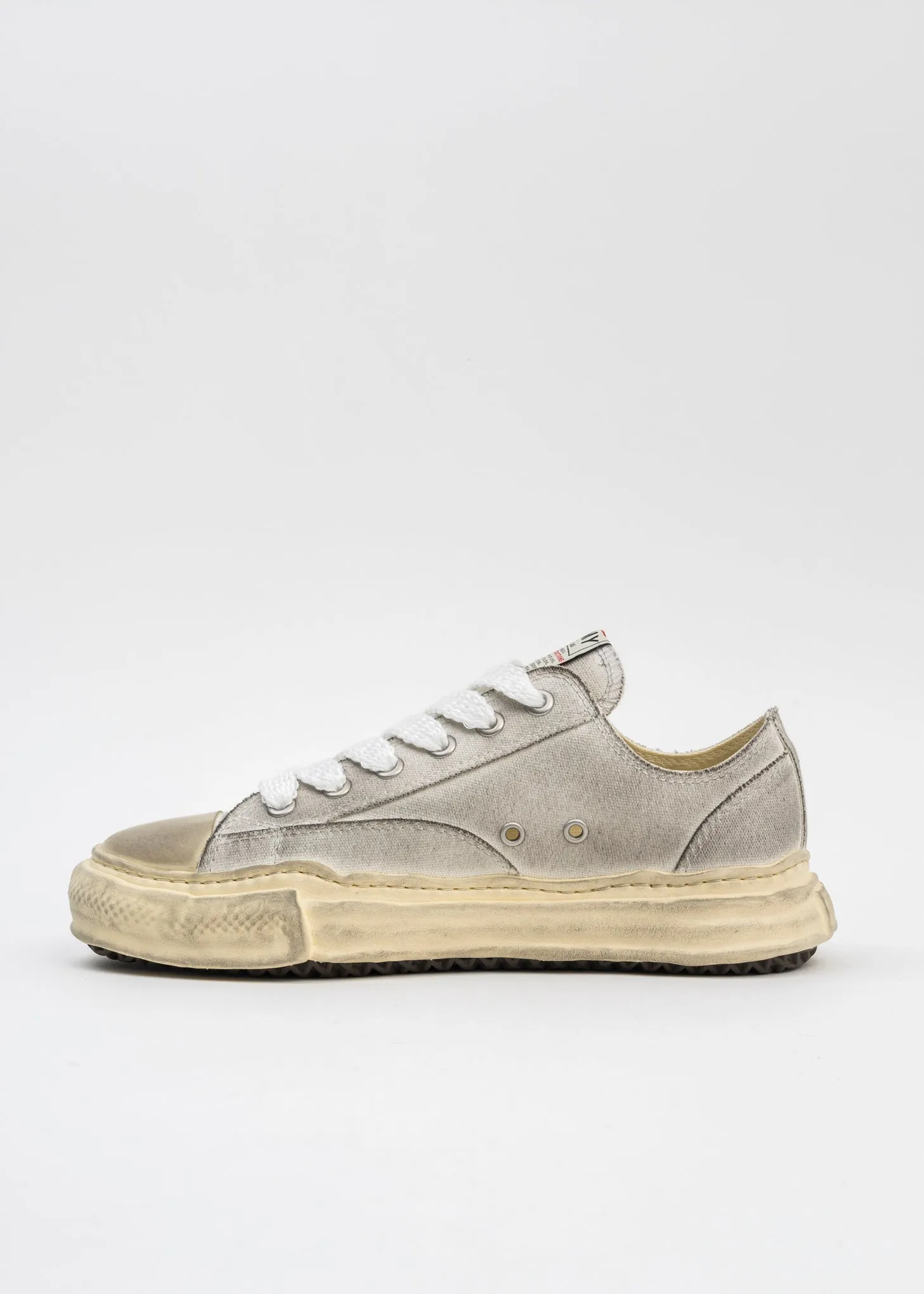 White OG Sole Canvas Low-Top Sneaker (PETERSON DIRTY)