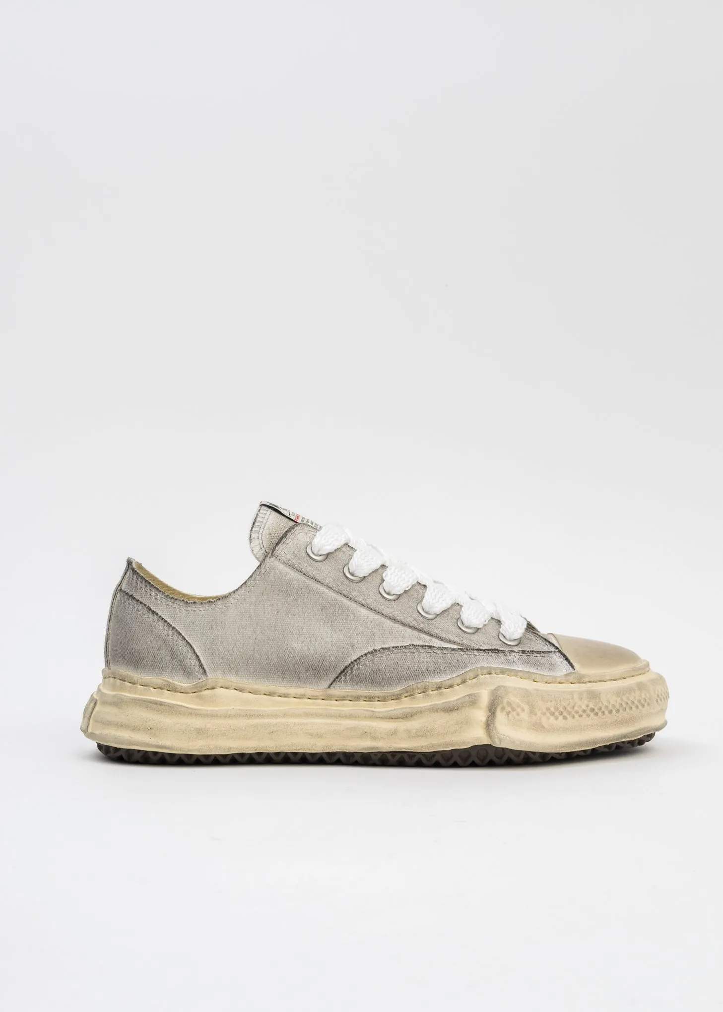 White OG Sole Canvas Low-Top Sneaker (PETERSON DIRTY)