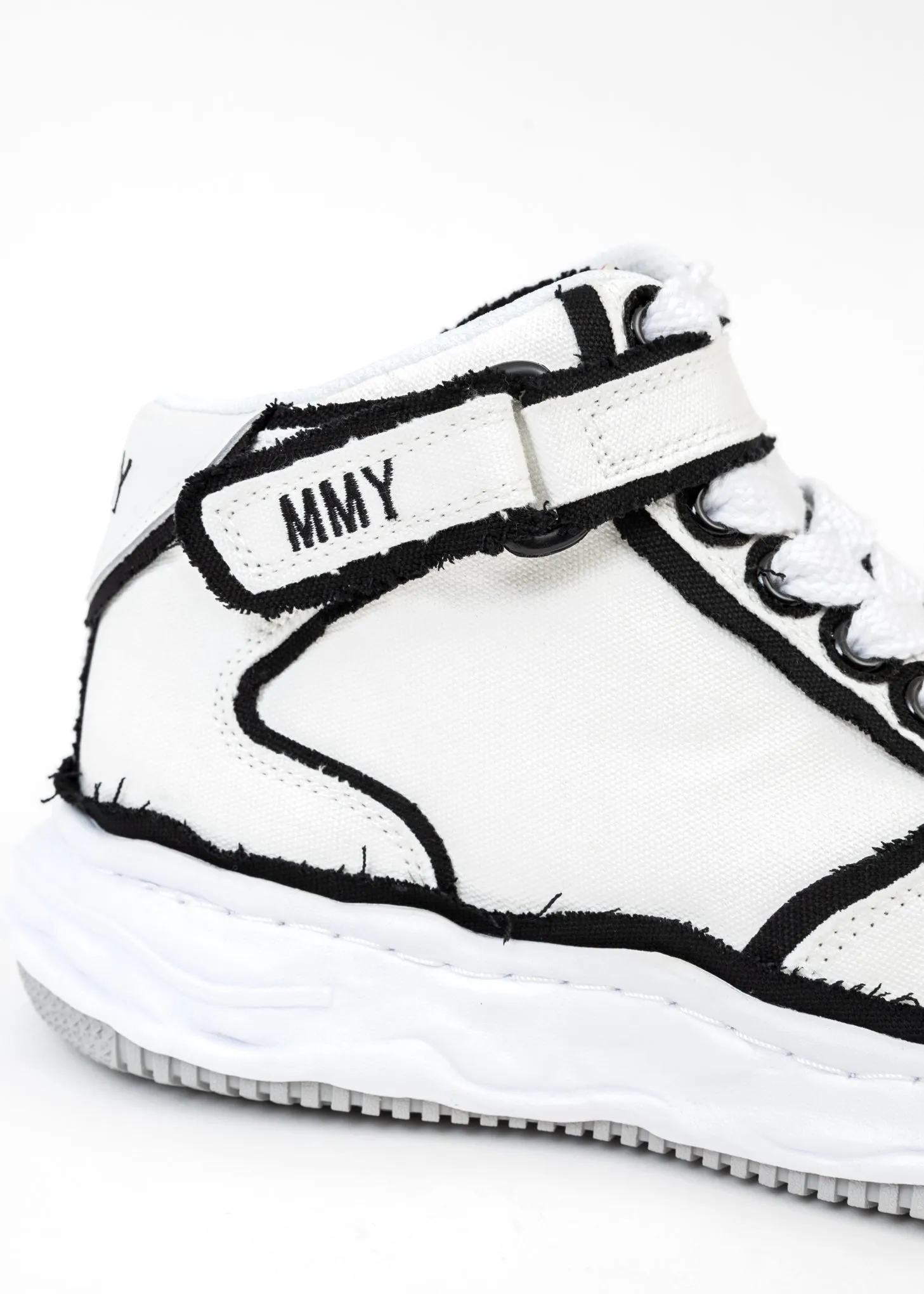 White OG Sole Overhanging Canvas High-Top Sneaker (WAYNE HIGH)