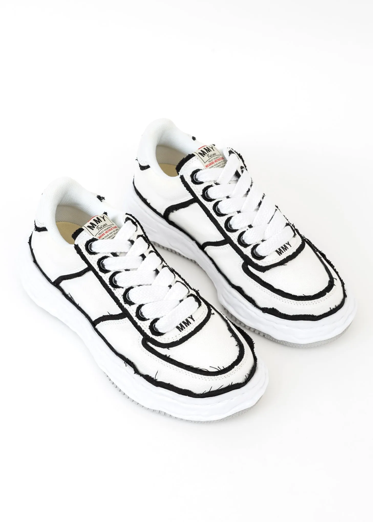 White OG Sole Overhanging Canvas Low-Top Sneaker (WAYNE LOW)