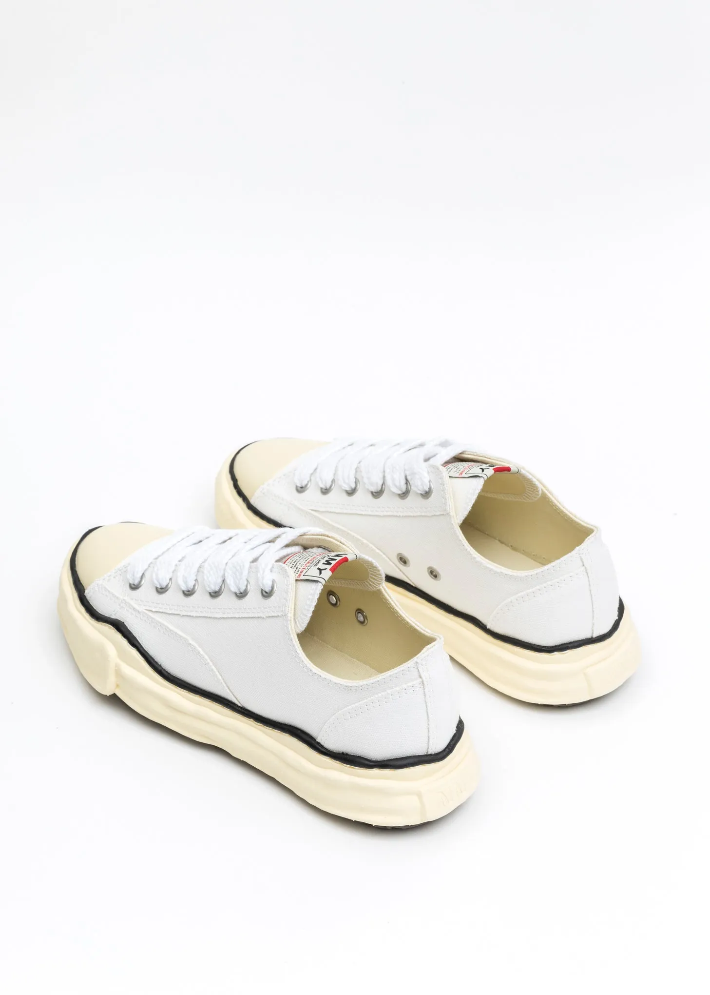 White OG Sole Vintage Colour Canvas Low-Top Sneaker (PETERSON LOW)