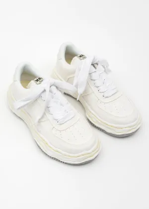 White OG Sole Washed Canvas Low-Top Sneaker (WAYNE LOW)
