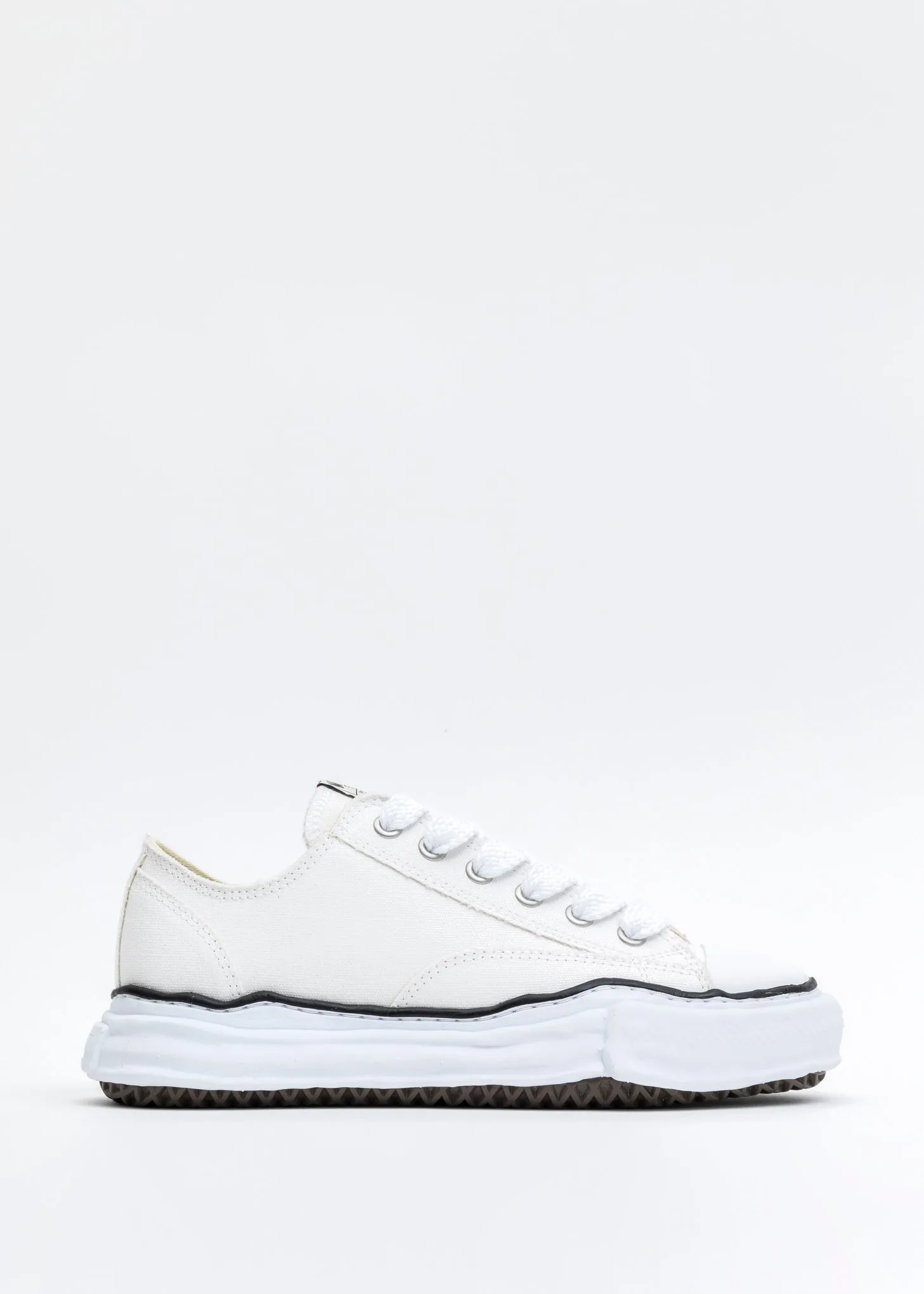 White Original Sole Canvas Lowcut Sneaker (PETERSON LOW)