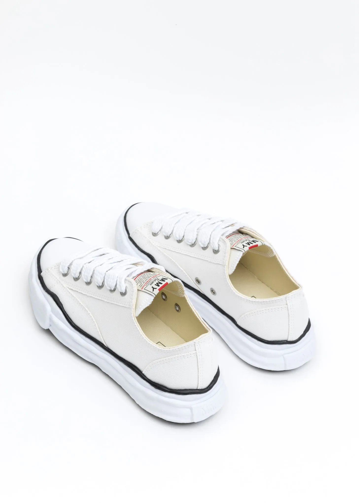 White Original Sole Canvas Lowcut Sneaker (PETERSON LOW)