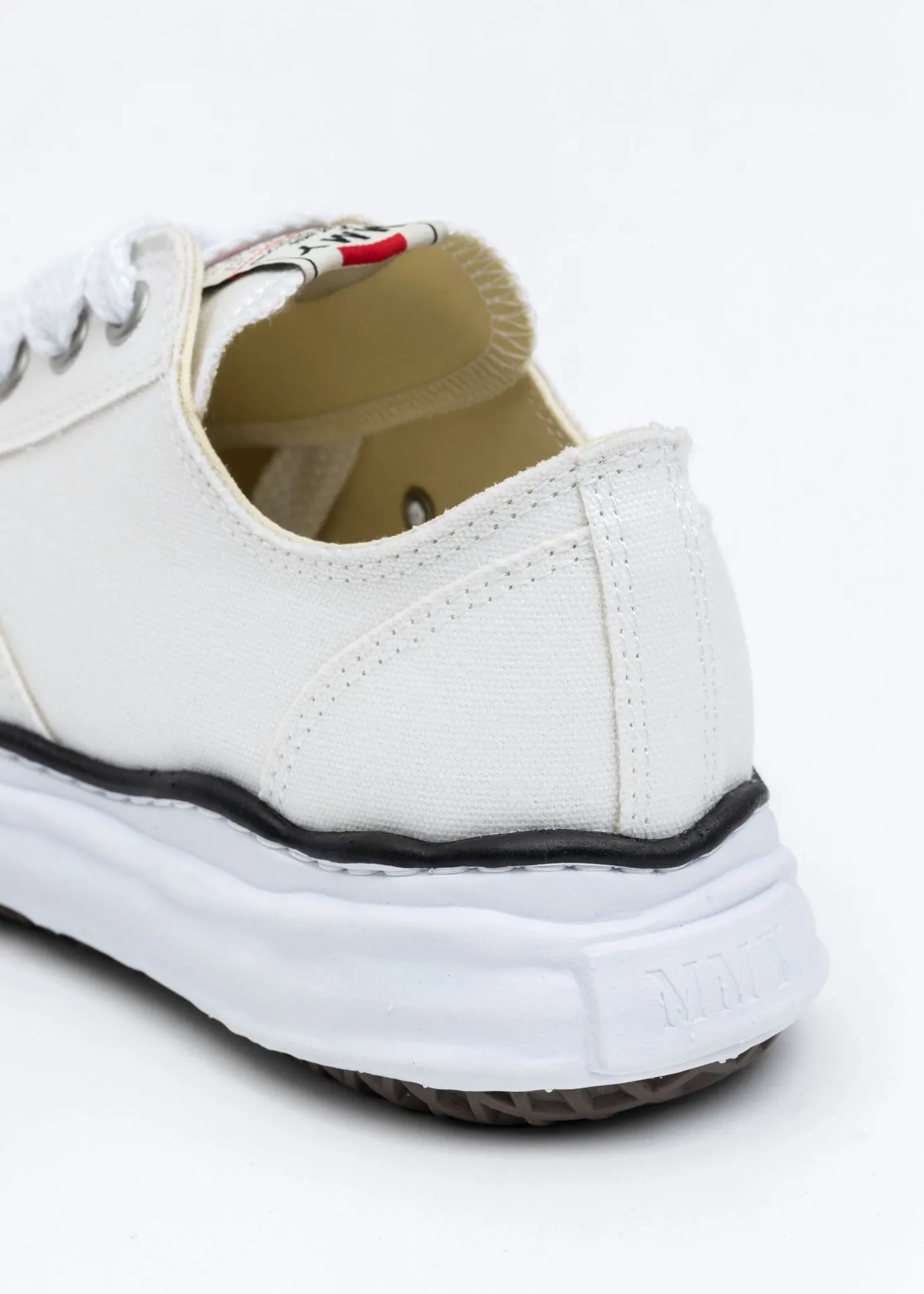 White Original Sole Canvas Lowcut Sneaker (PETERSON LOW)