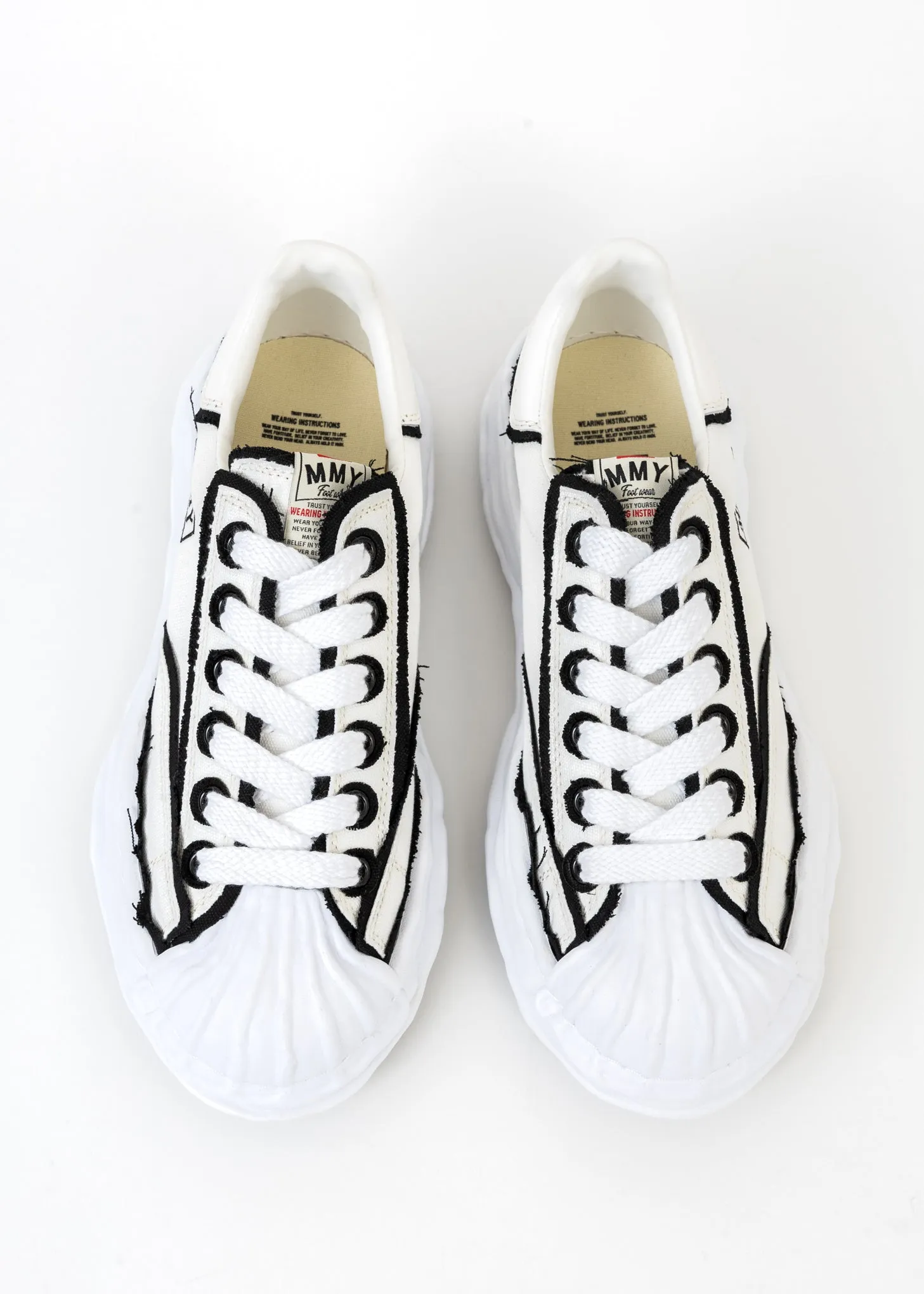 White Original Sole Double-Layered Canvas Low-Top Sneaker (BLAKEY LOW)