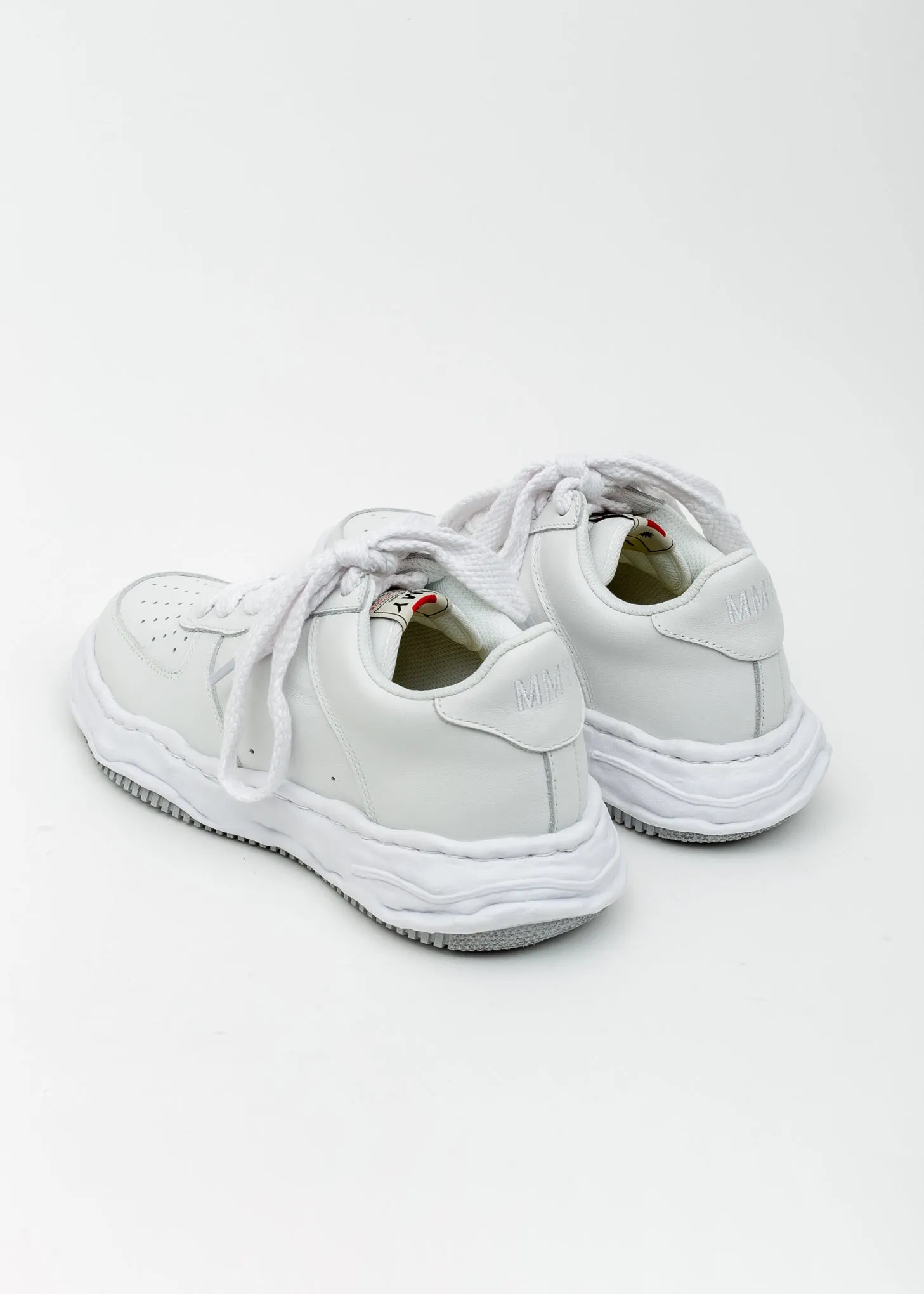 White Original Sole Leather Sneaker (WAYNE LOW)