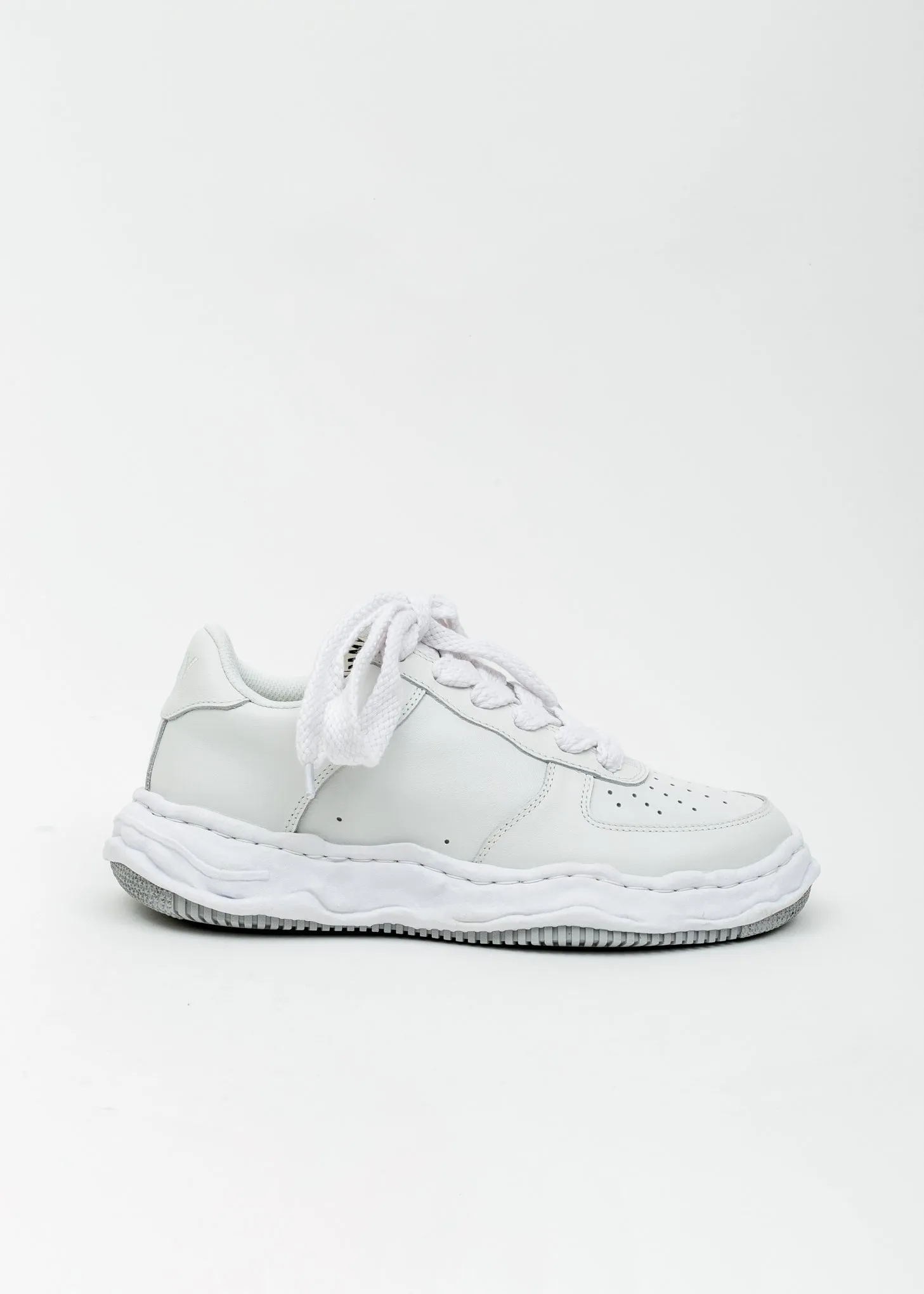 White Original Sole Leather Sneaker (WAYNE LOW)