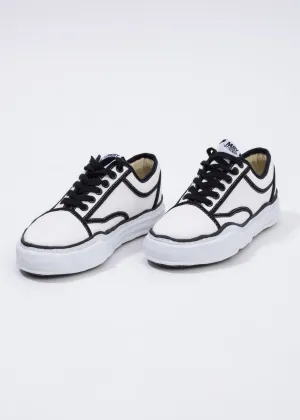 White Trick Detail Original Sole Low Cut Sneaker
